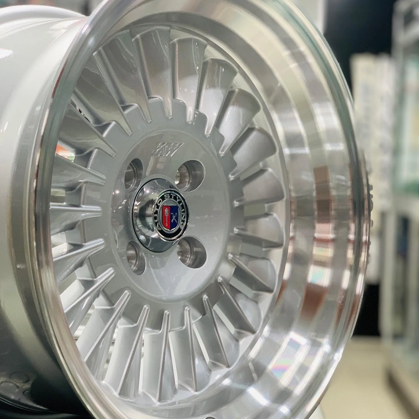15” AS-PIRI 4/100 SILVER WHEELS - Image 12