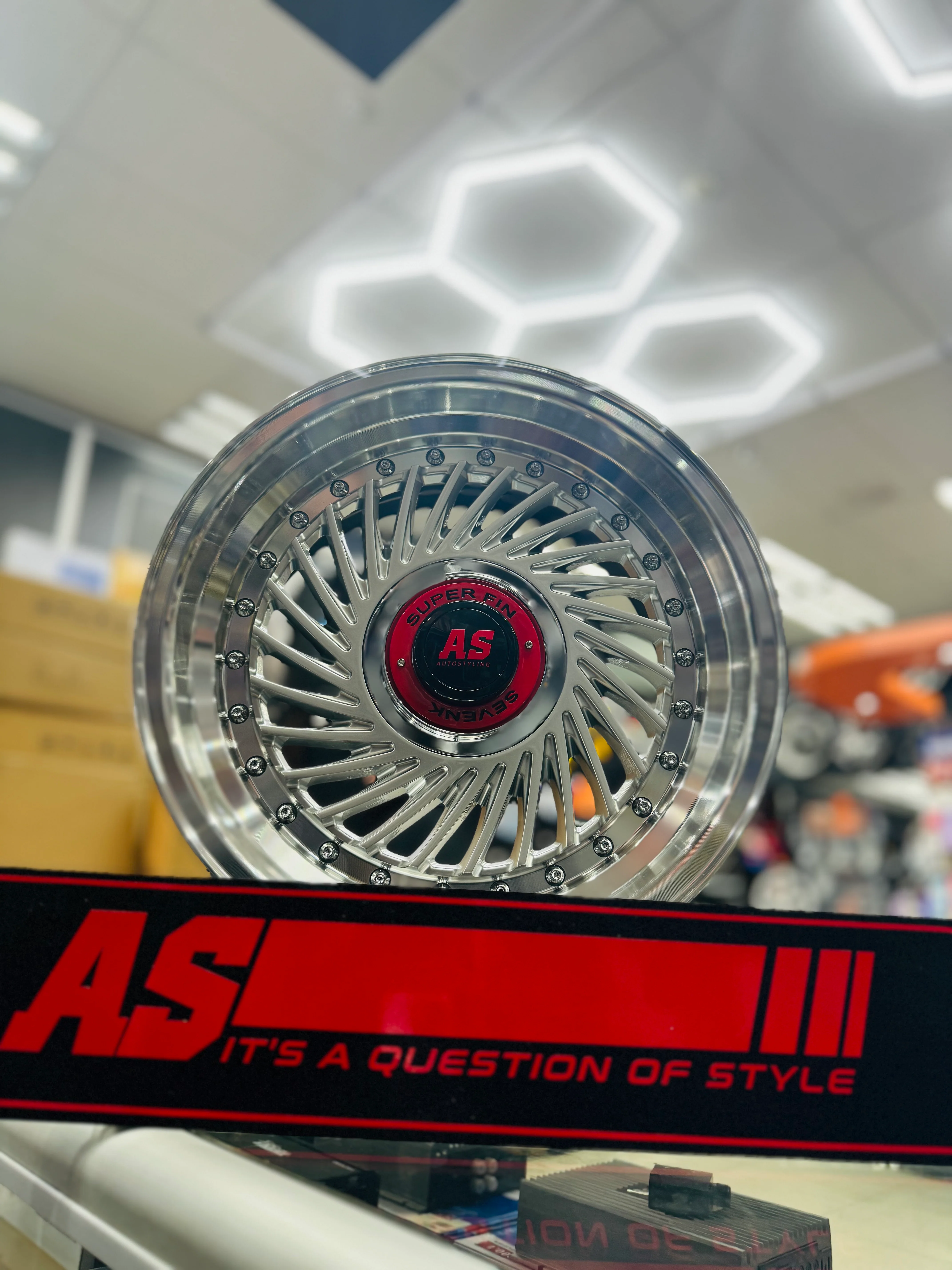 15” AS- SUPERFIN HYPER SILVER 4/100 4/114 wheels - Image 2