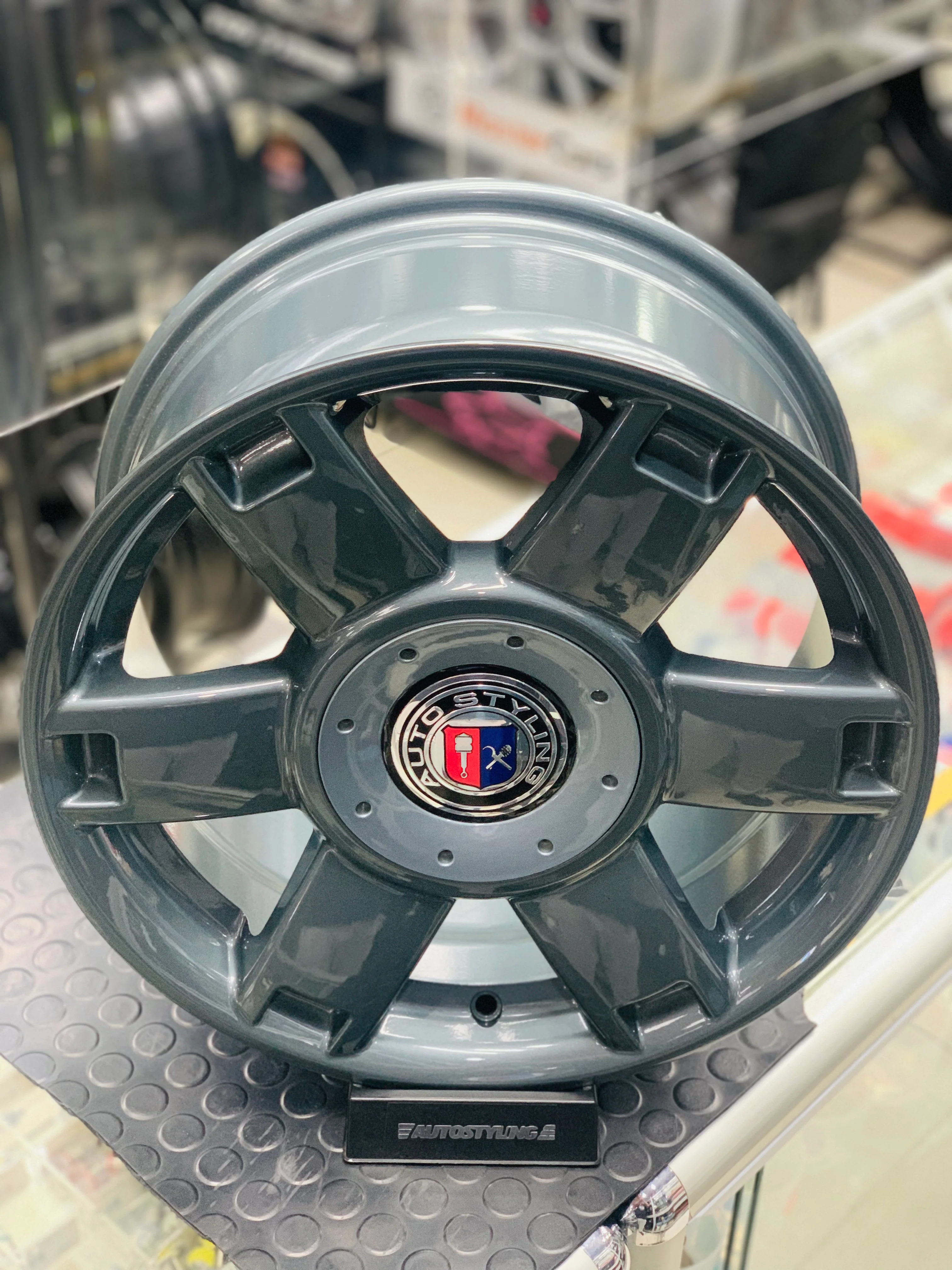 15” AS- VELO GUNMETAL 4/100 & 5/100 - Image 3