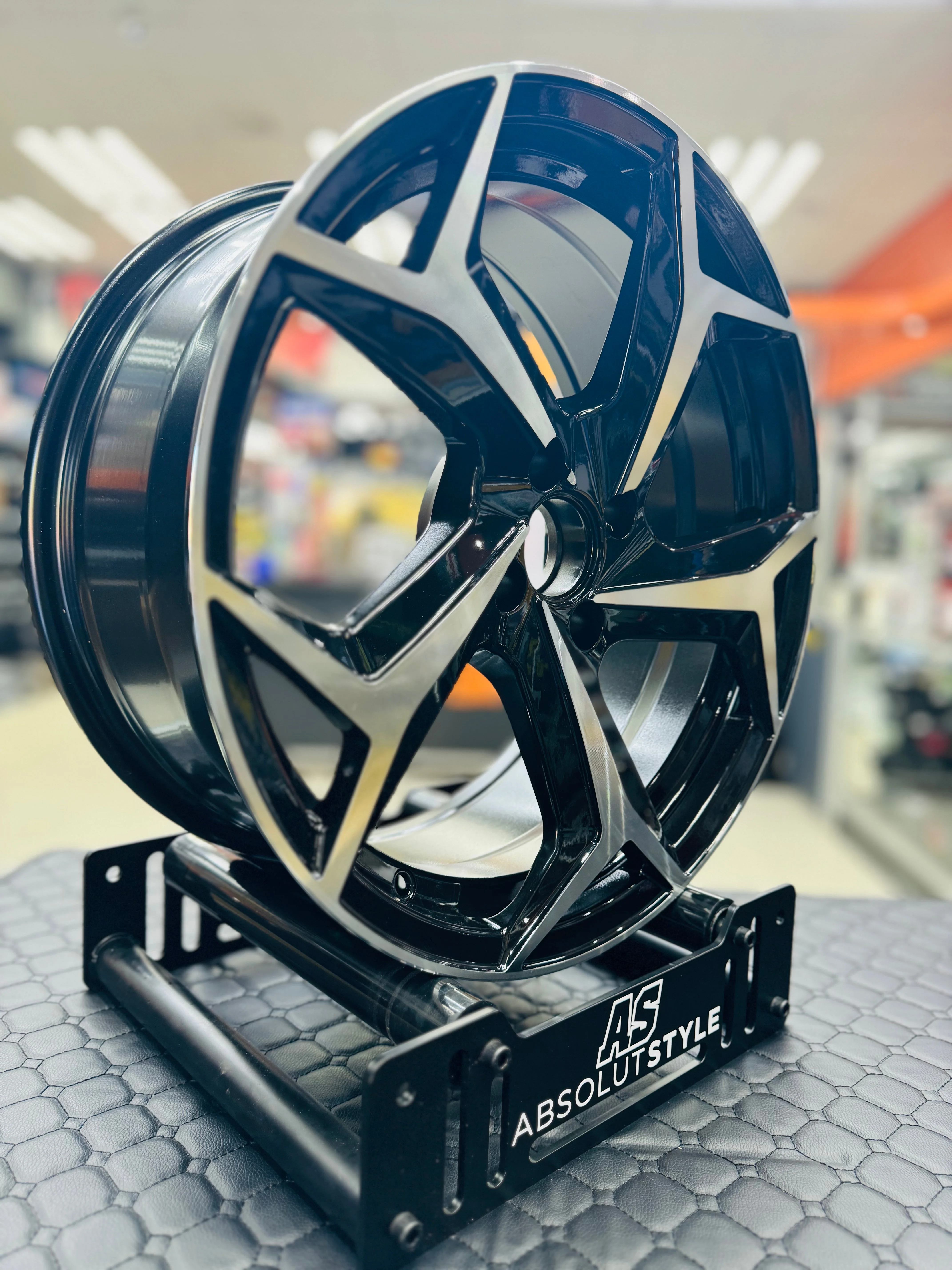 15” RLINE 4x100 - Image 2