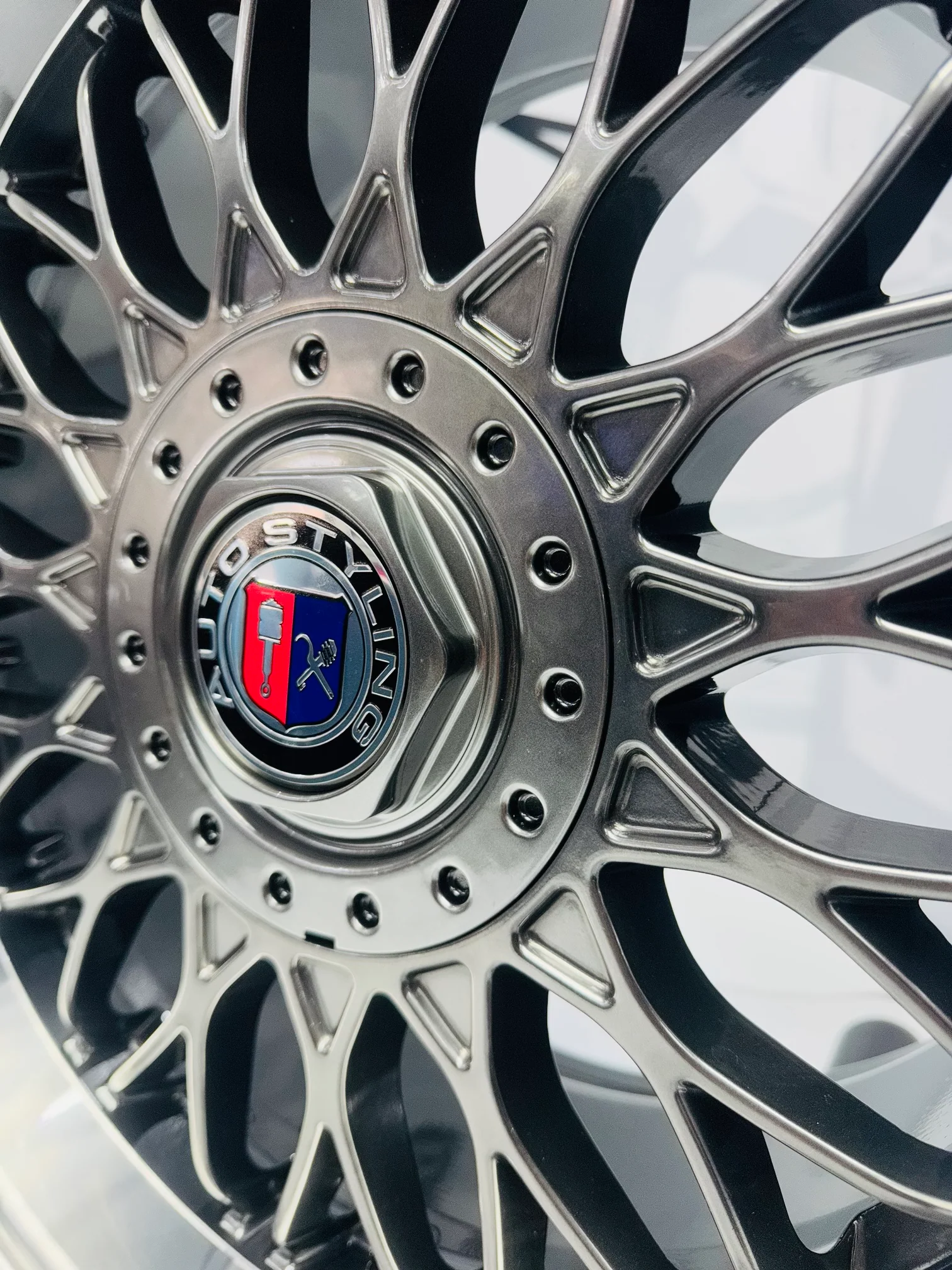 16” AS-VURA MESH / JETTA VR6 click on description for specs - Image 49