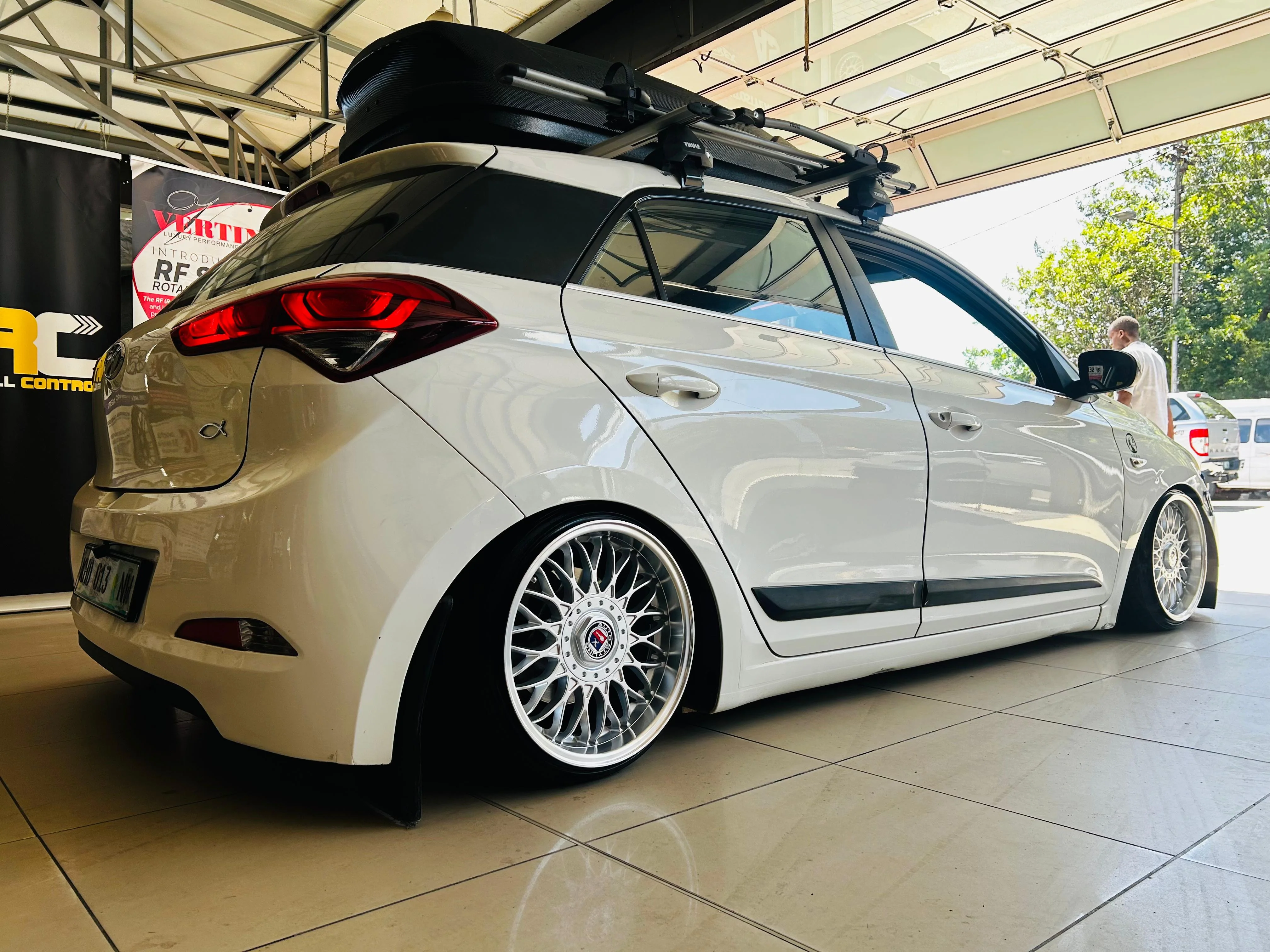 16” AS-VURA MESH / JETTA VR6 click on description for specs - Image 80