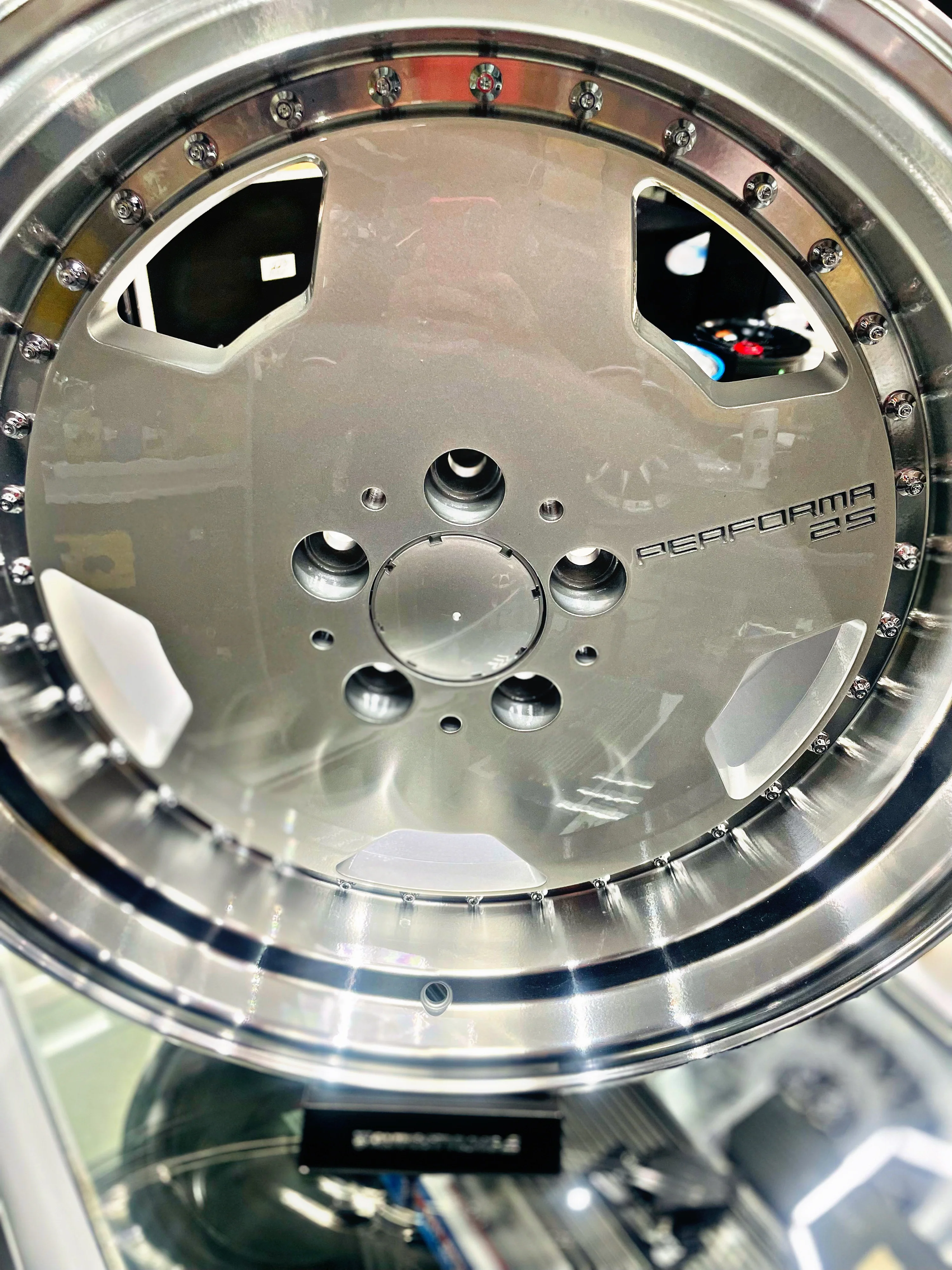 18” AMG PERFORMA 5-112 - Image 7