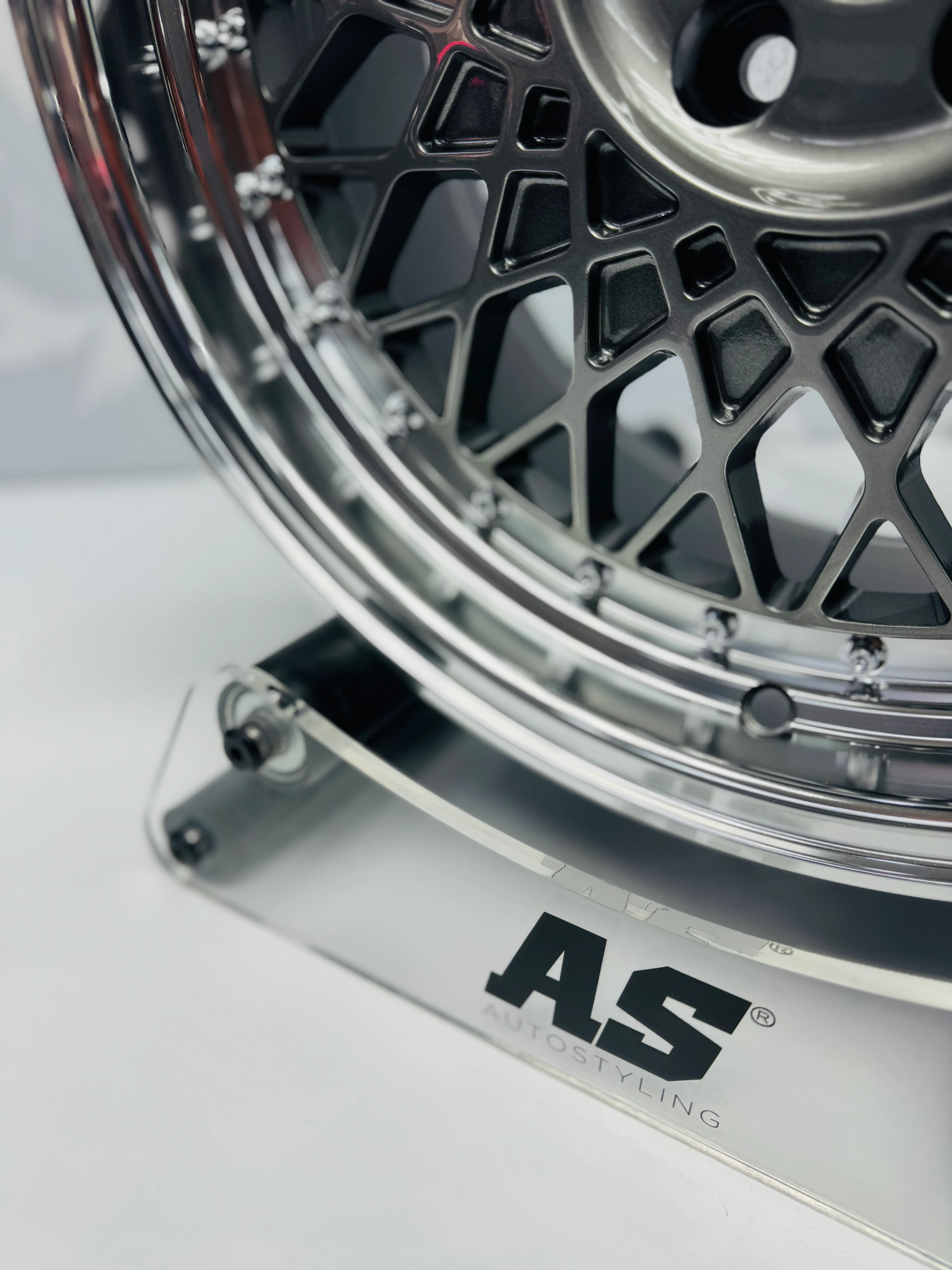 17” AS-501  5/100 gunmetal wheels - Image 4