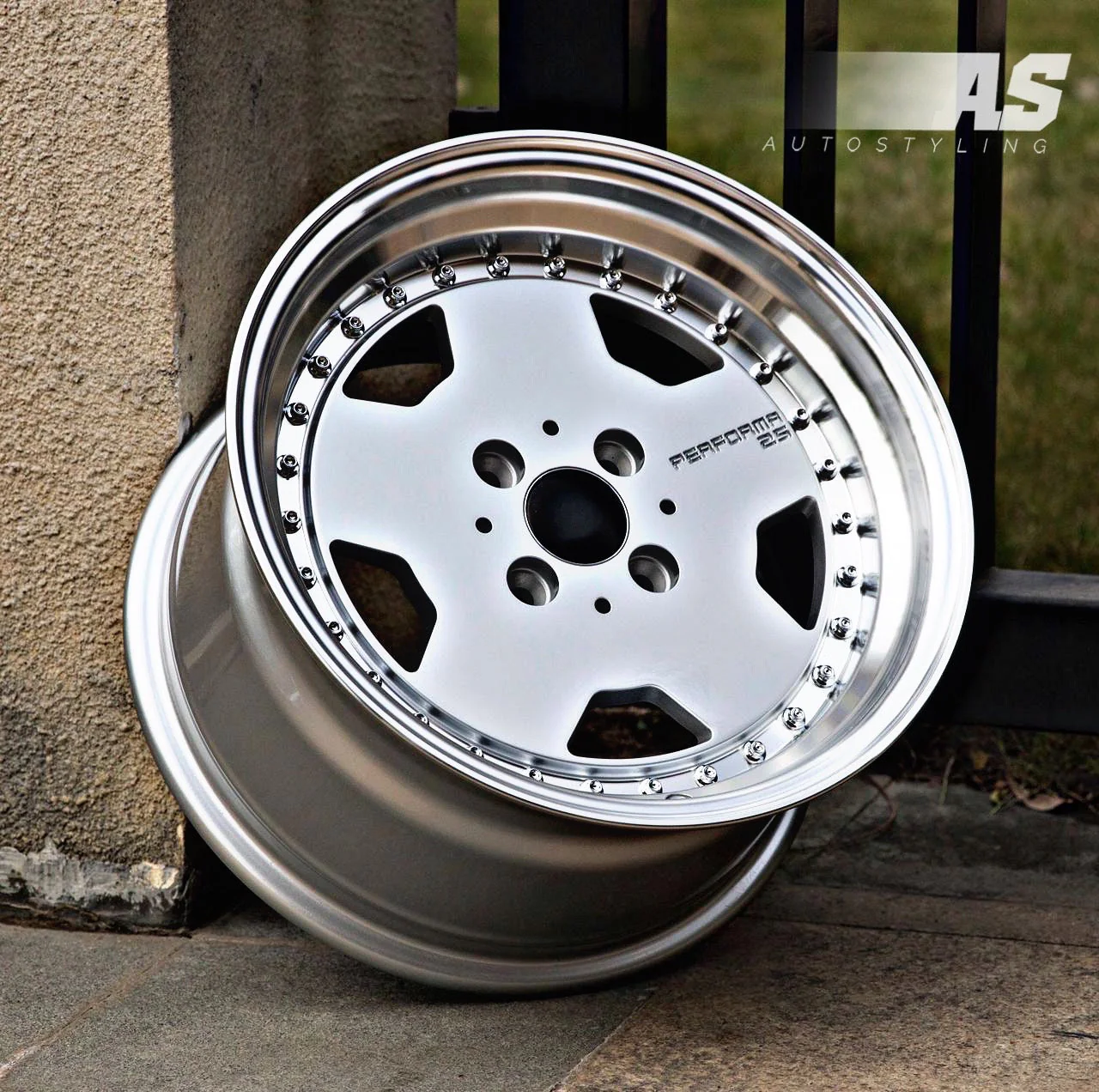 17'' AS-AMG PERFORMA M/ BLOCK 4/100 & 5/100 WHEELS - Image 8