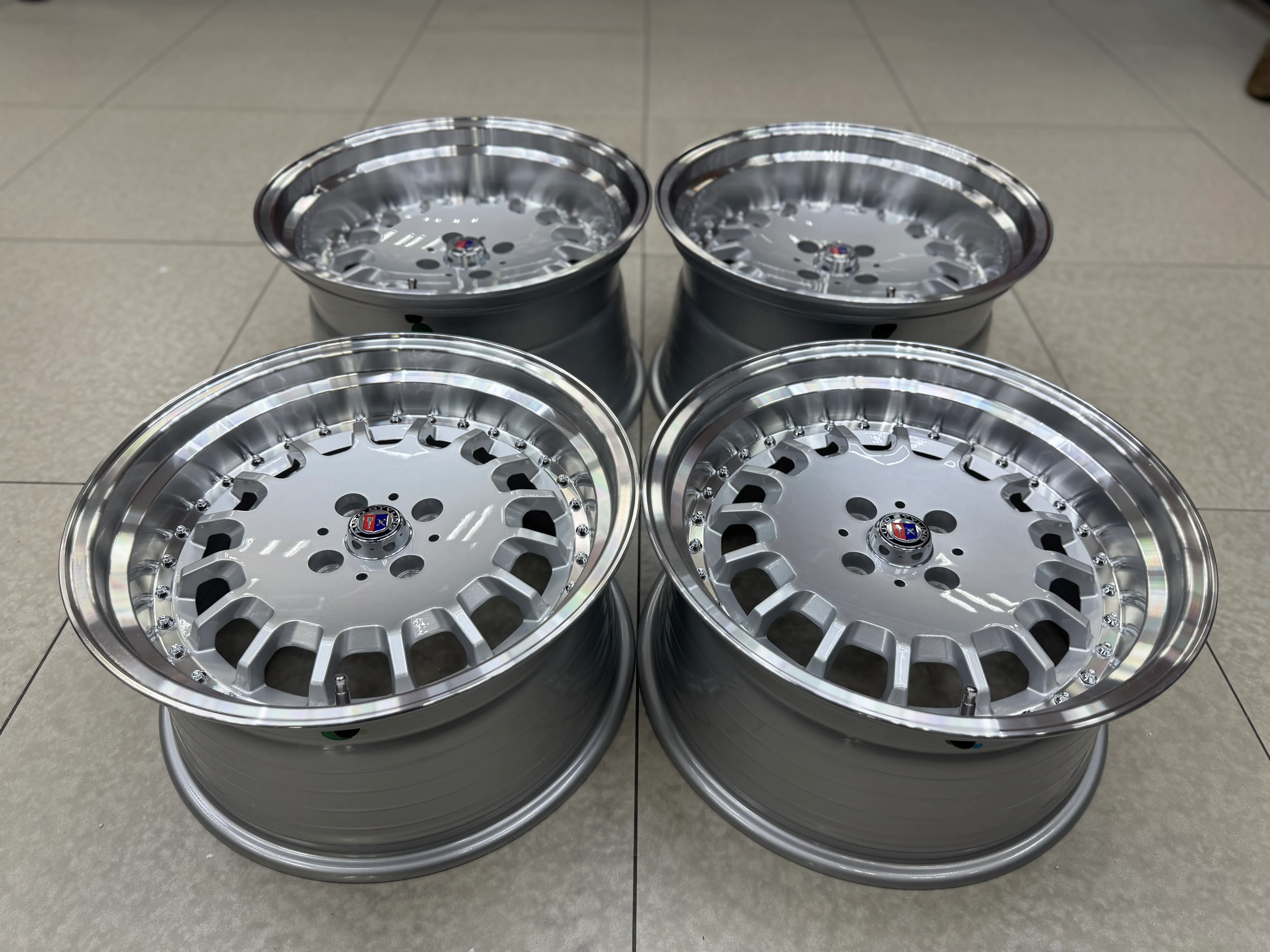 17” AS- E30 BOTTLE CAPS 8.5/10j 4/100 SILVER - Image 23