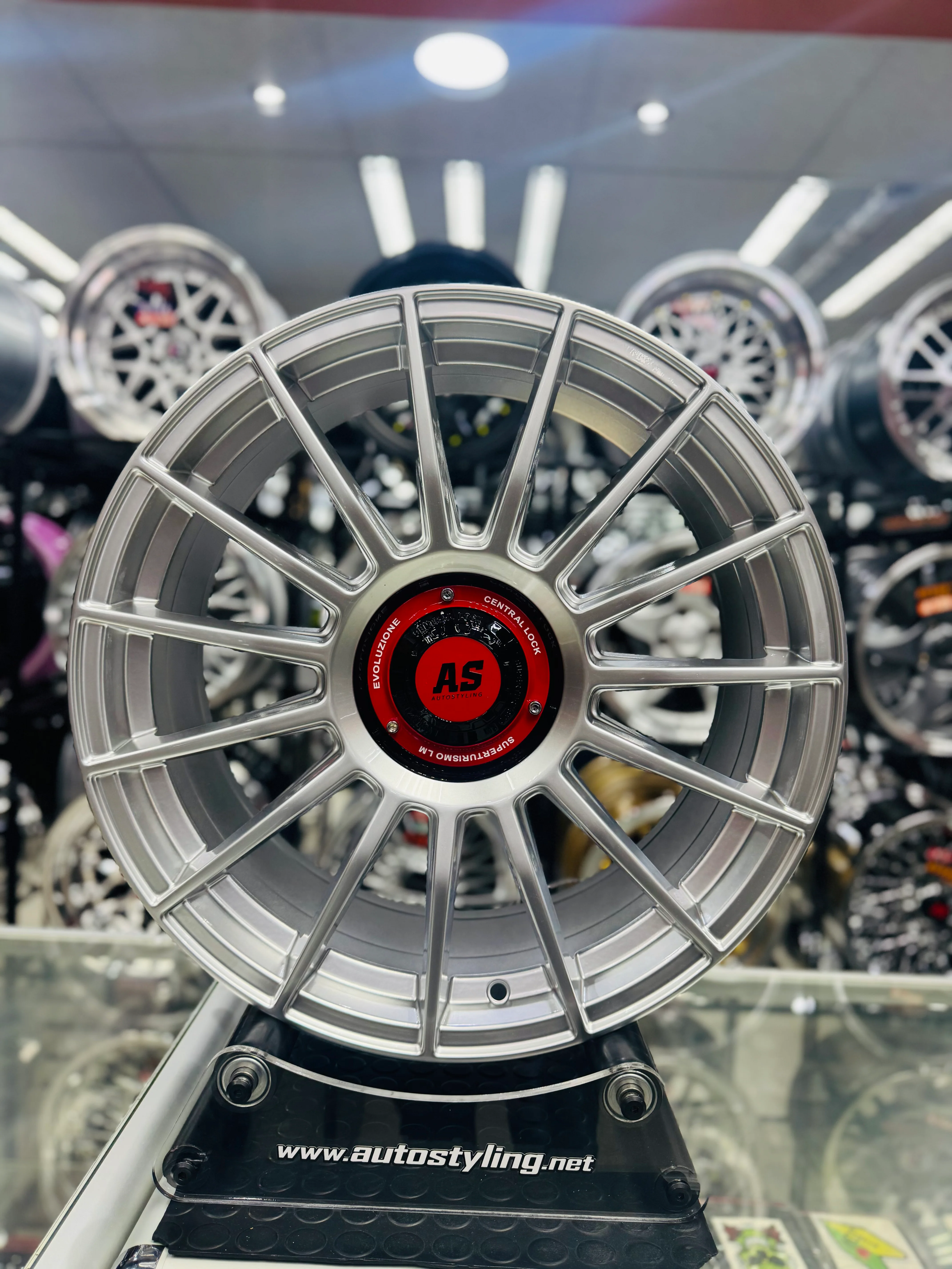 17 ” AS-SUPERTURISMO 5/100 5/114 & multi pcd SILVER