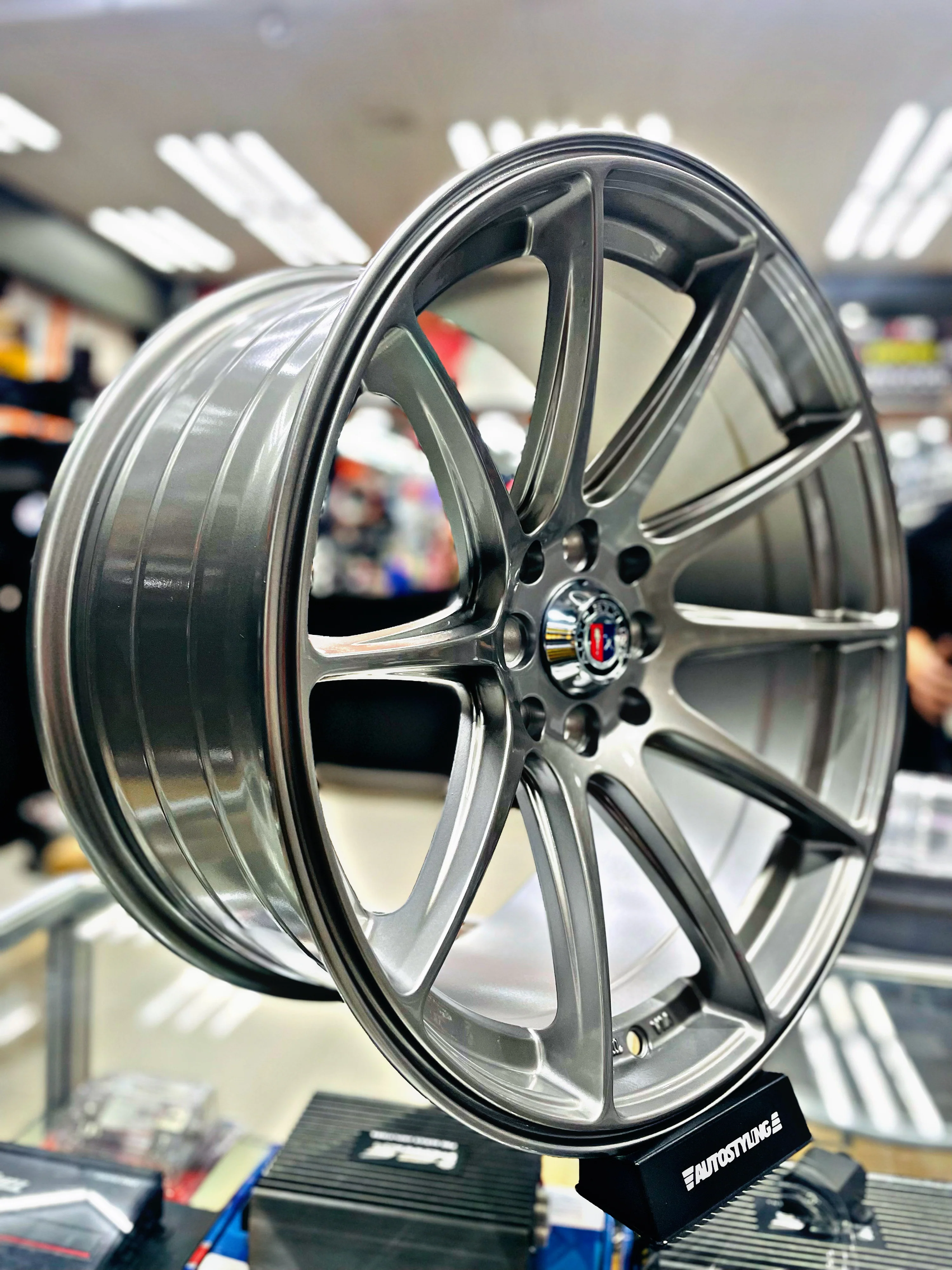 17” AS-XXR 5/100 & 5/114 TITANIUM SILVER - Image 2