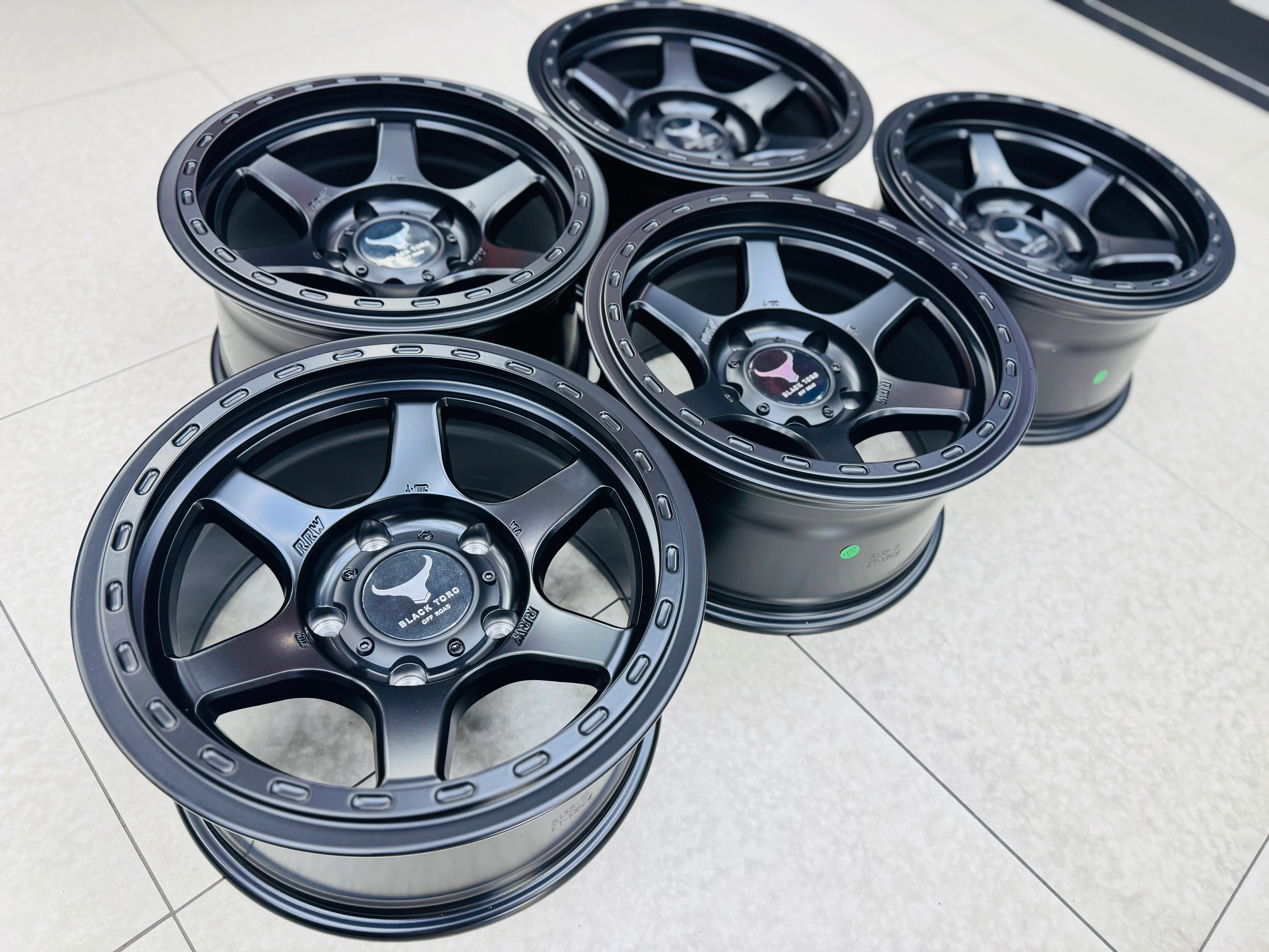 17” AS560 5x150 Toyota Land cruiser  rims 5 set - Image 3