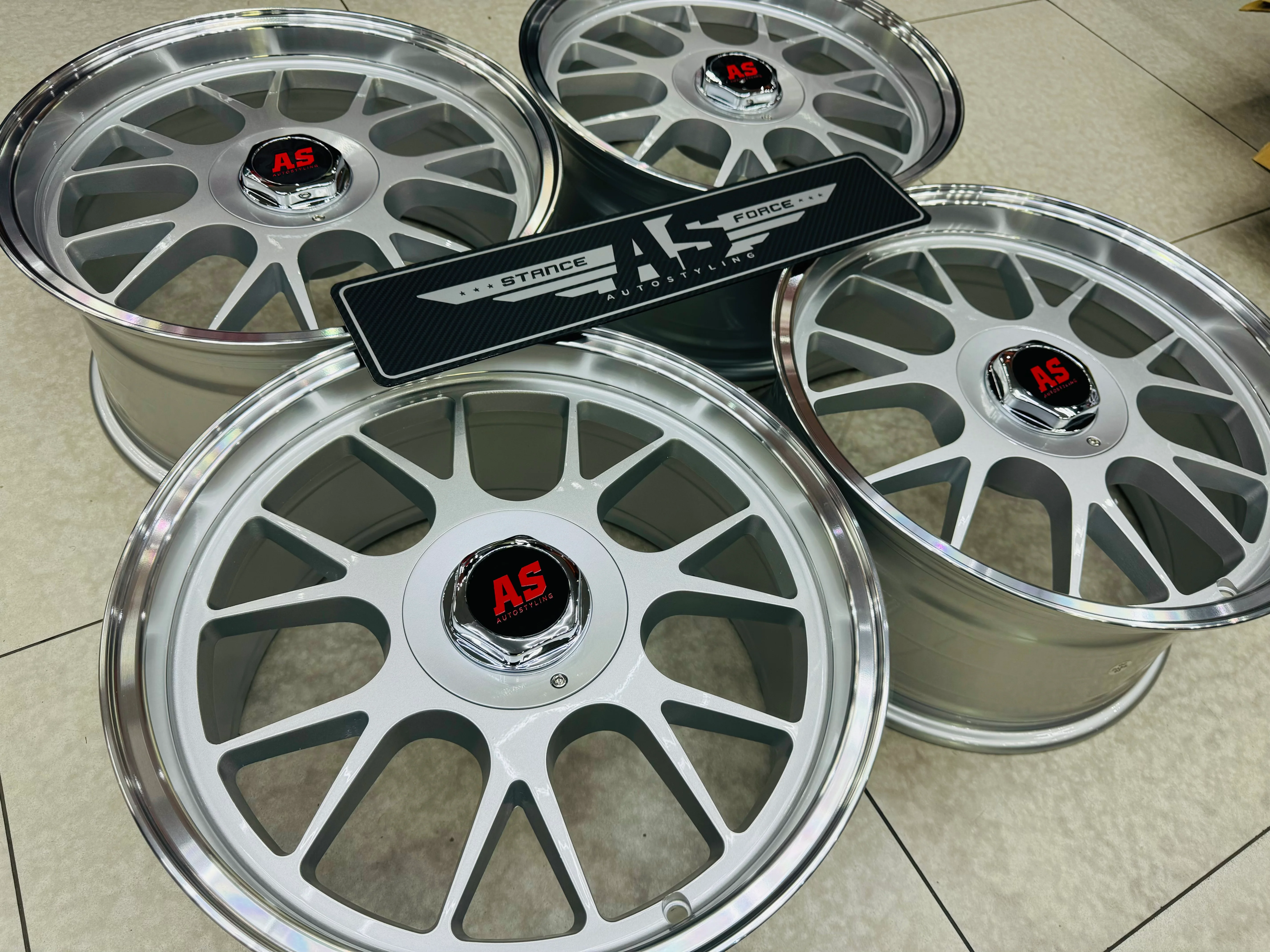 17” HOCK R SILVER 9x100 - Image 3