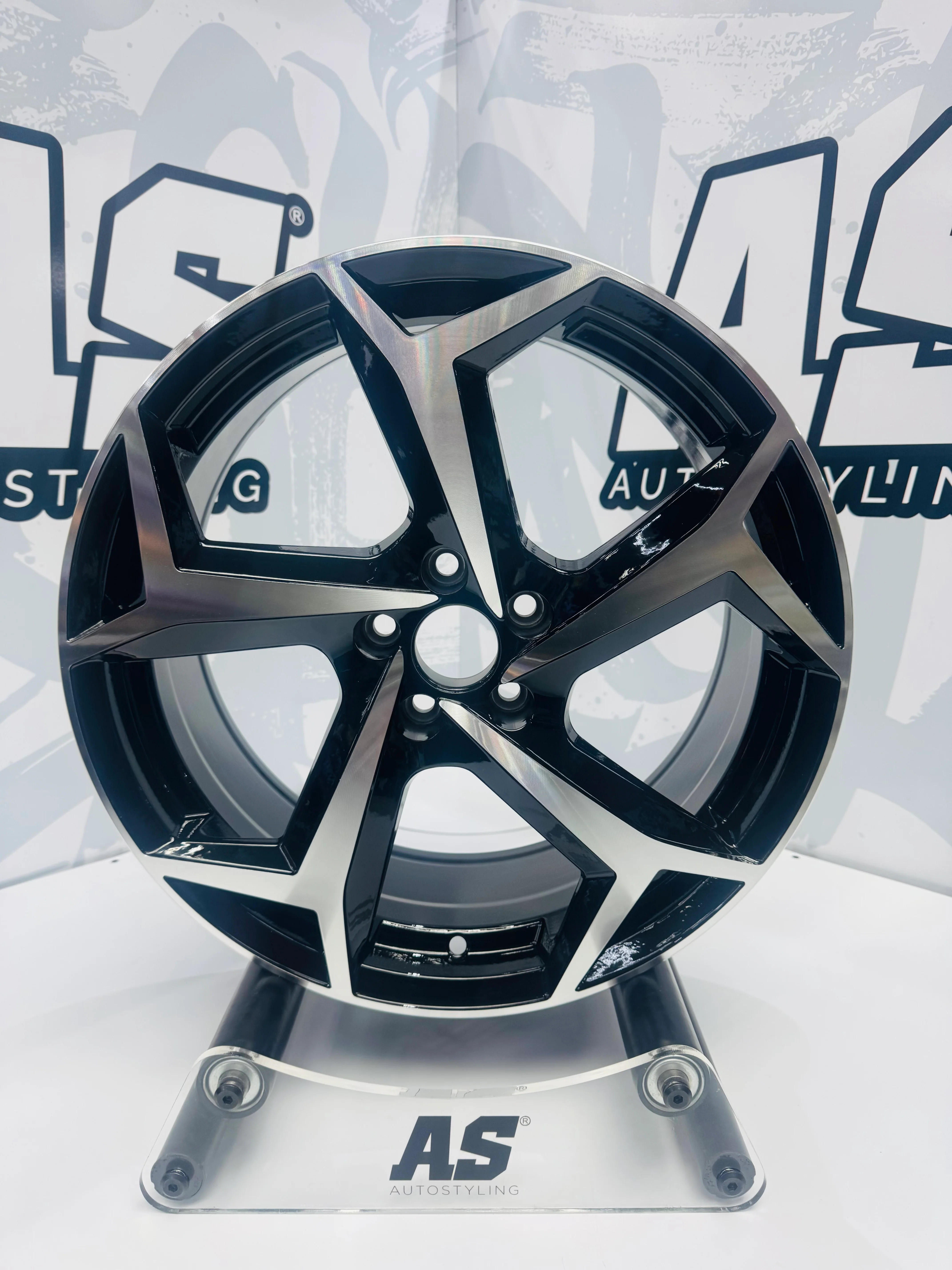 17” POLO 8AW RLINE 5/100