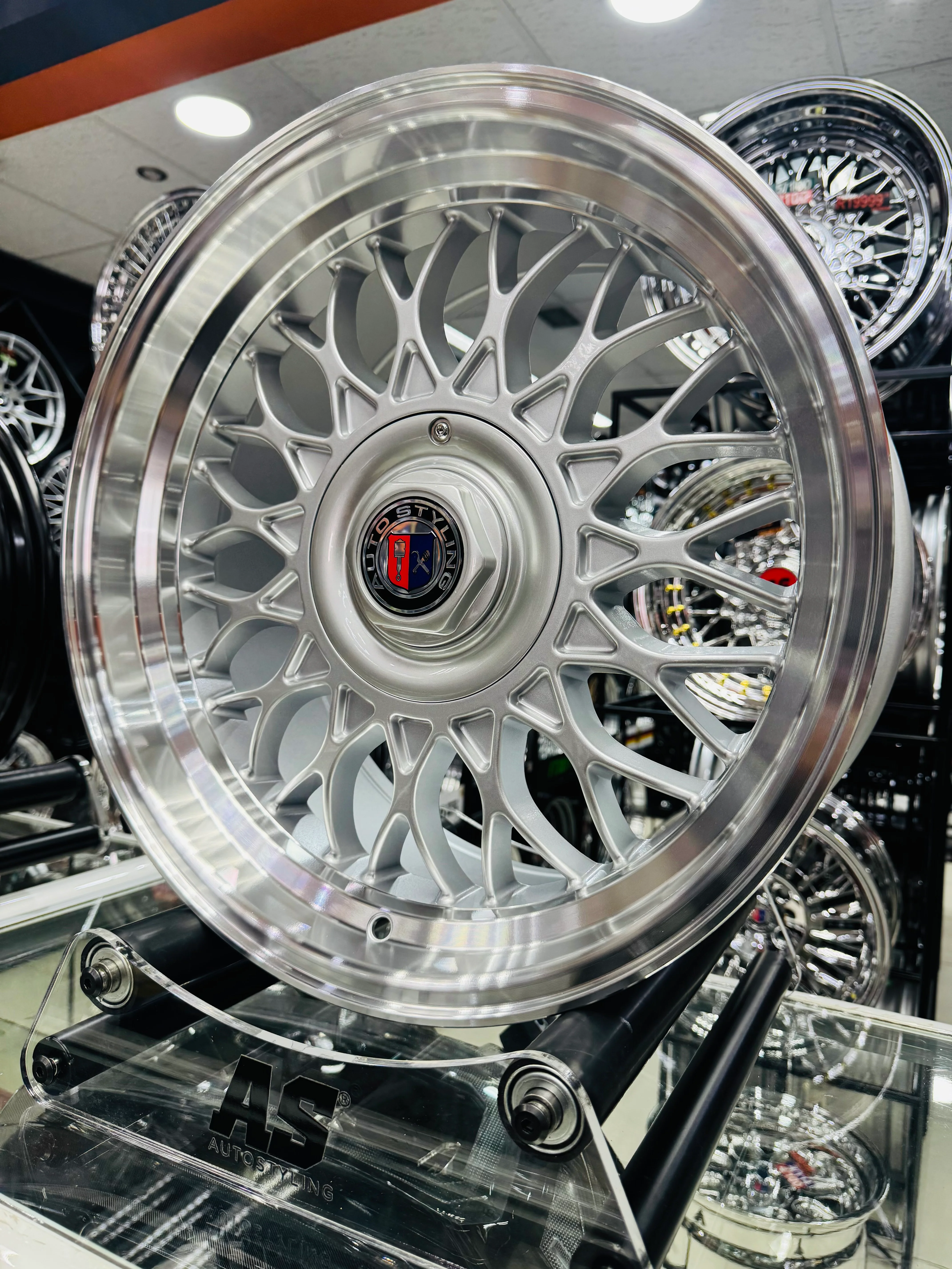 17” VURA 5x112 & 5x120 pcd wheels - Image 3