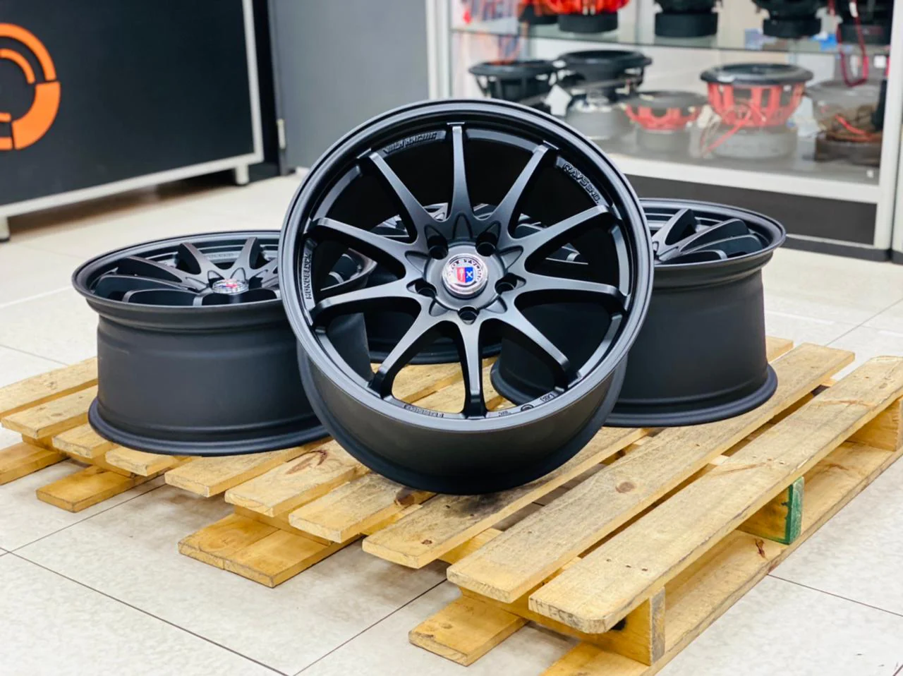18” AS- CE28 5/114 MATT BLACK - Image 2