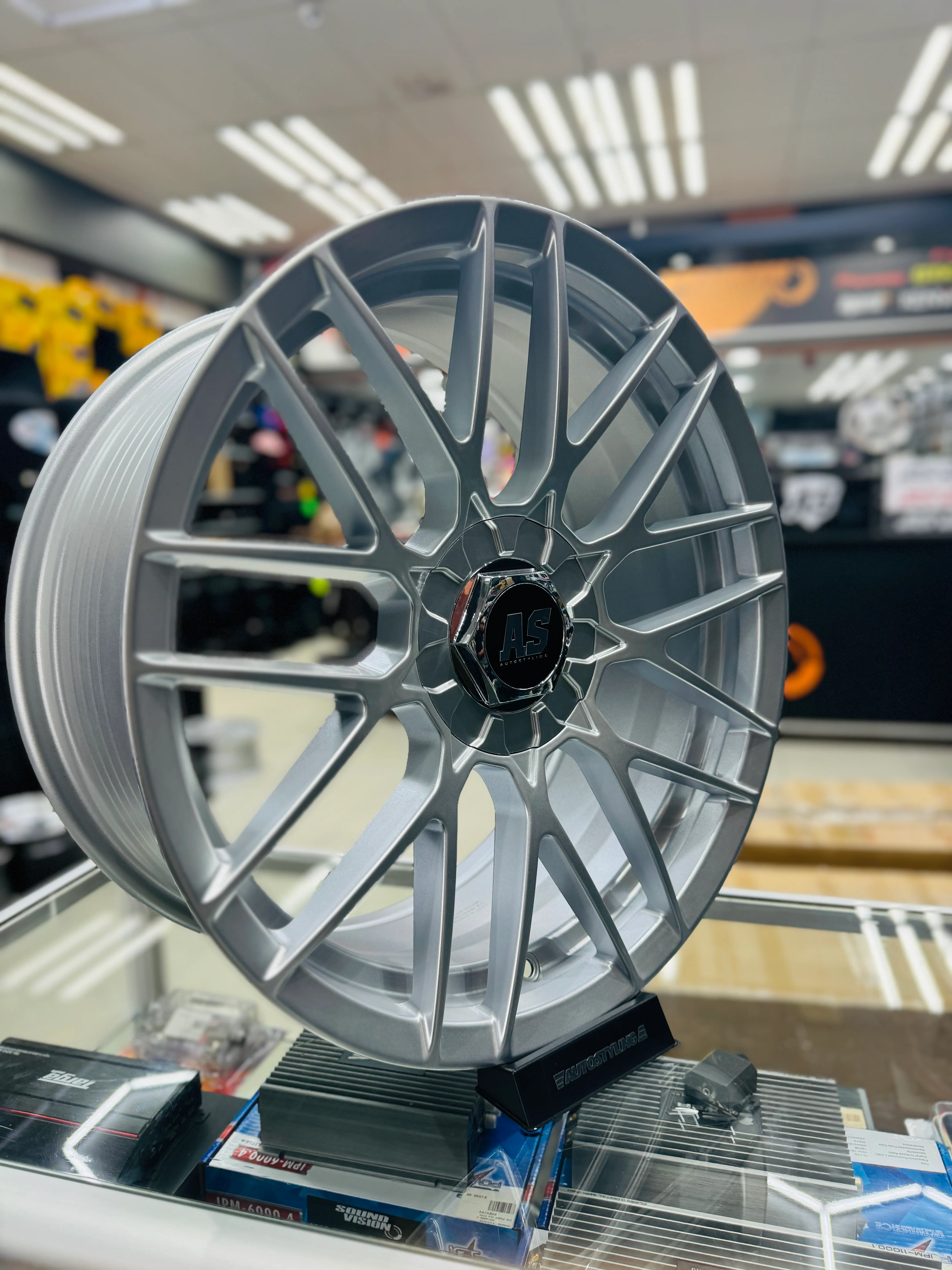 18” AS- RSE 5/100 5/114 SILVER - Image 4