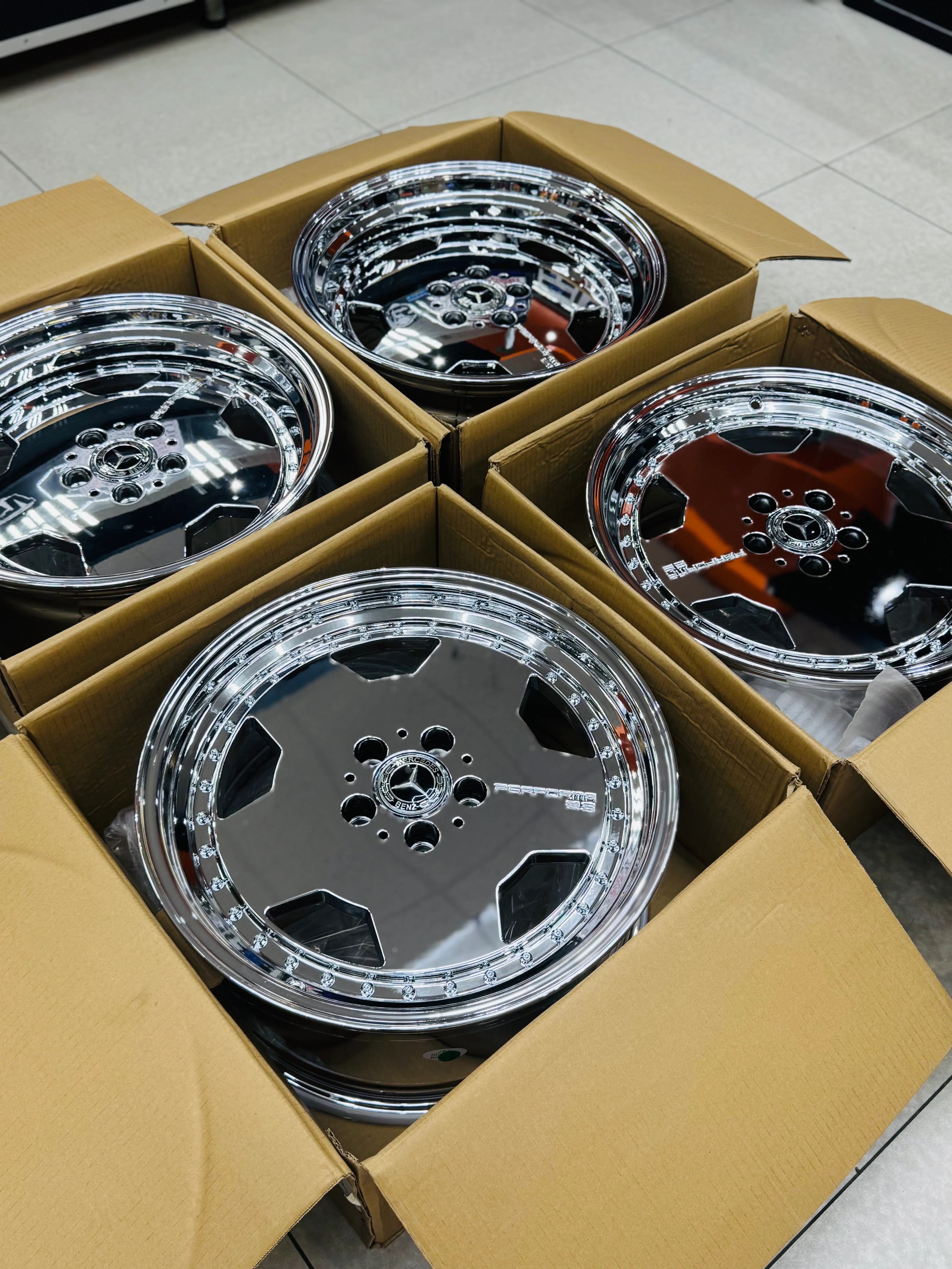 18 ” PERFORMA CHROME 5x112 - Image 4