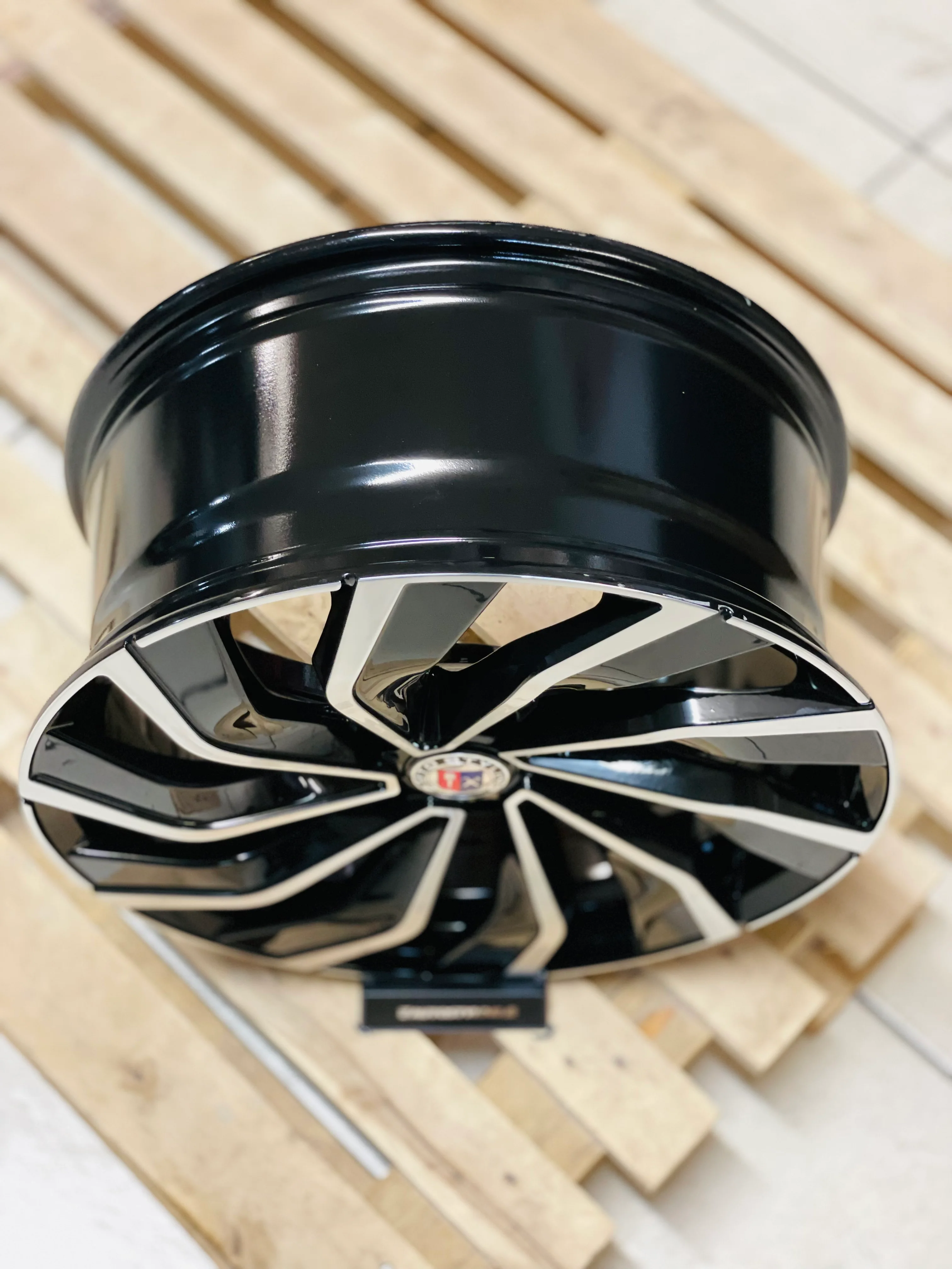 18” V-dub 605 5x112 - Image 3