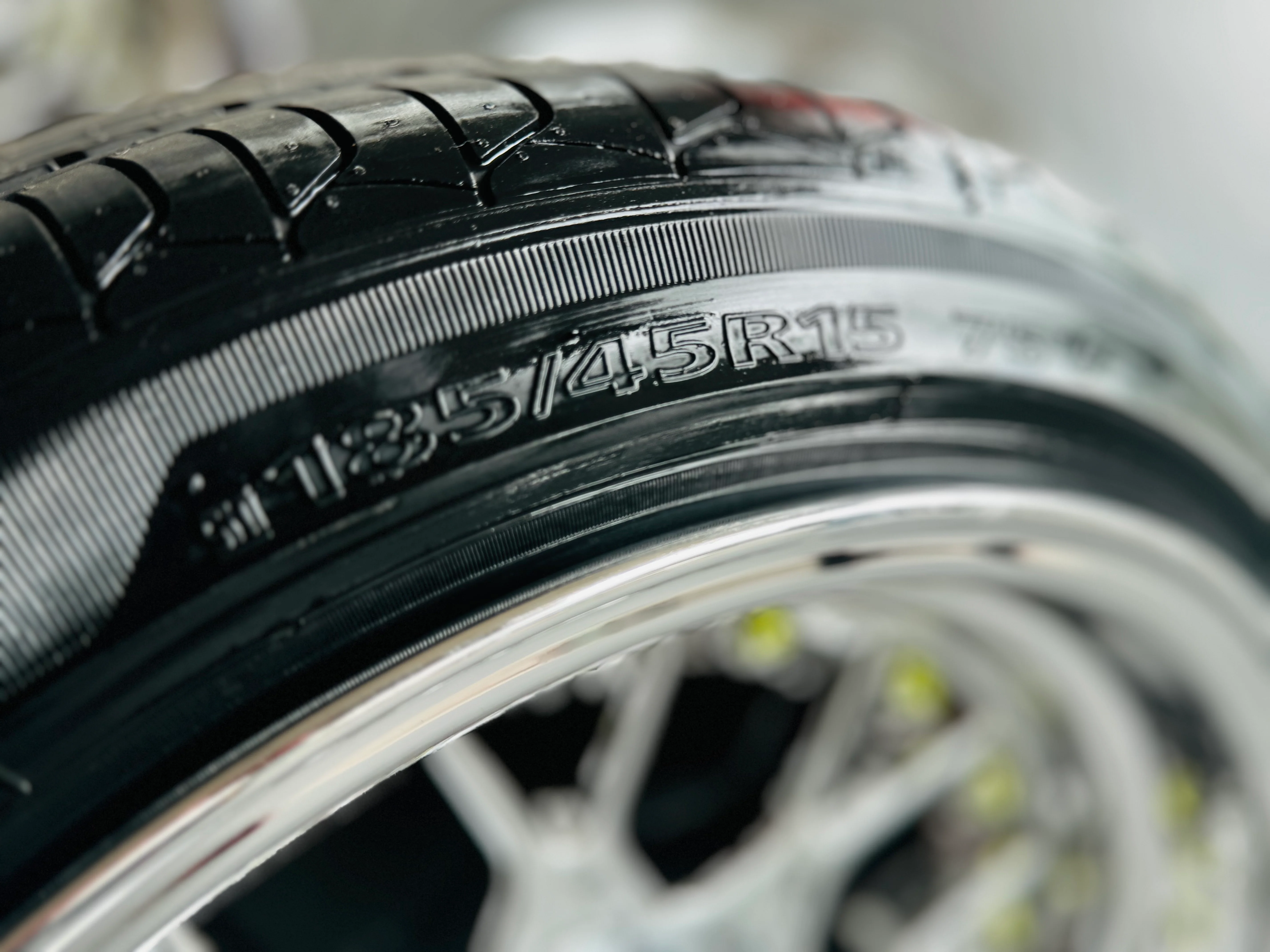 185/45/15 LANDSAIL LS388 STRETCH TYRE - Image 5