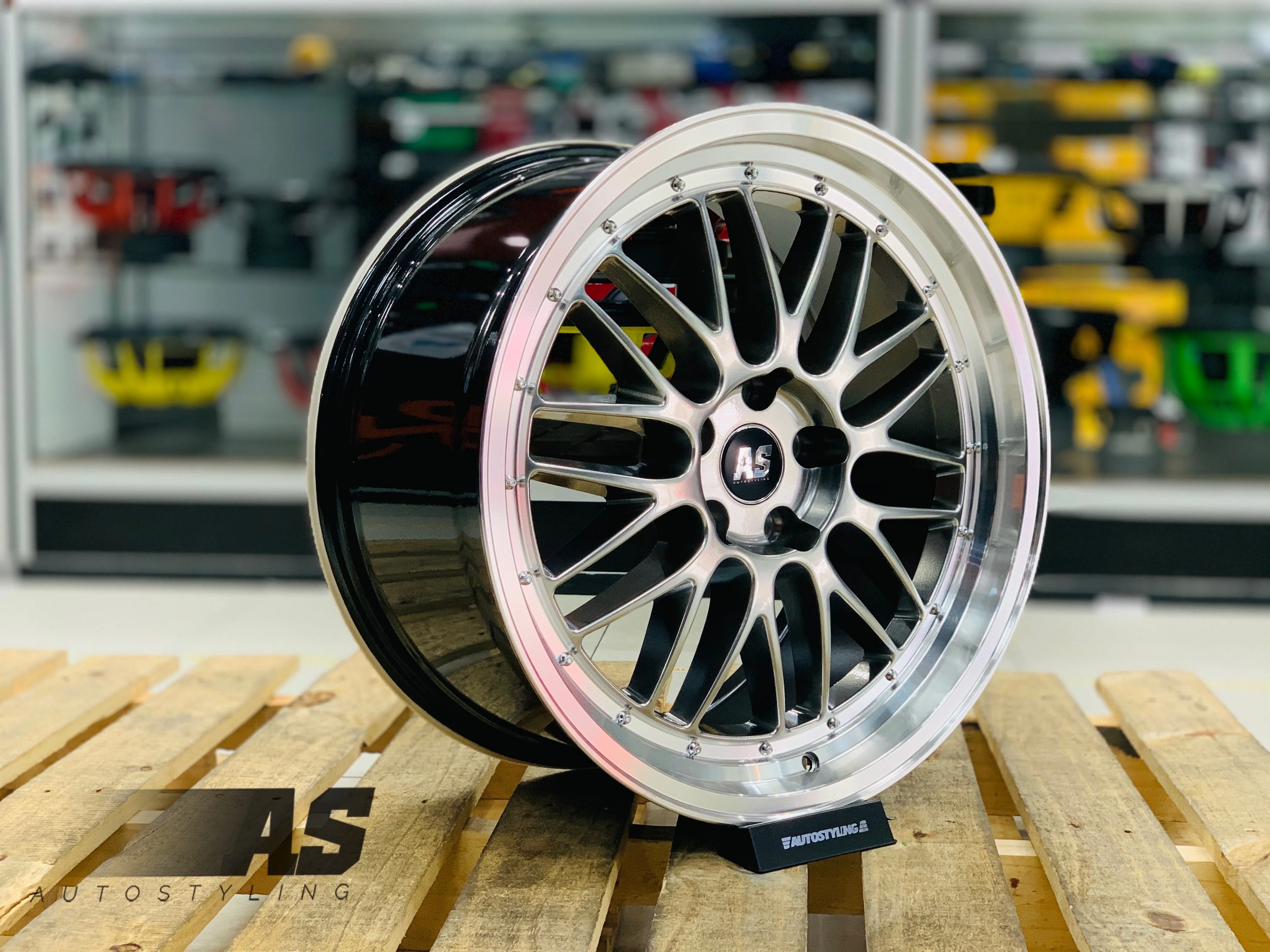 19" AS-LM 5/112 HYPER BLACK