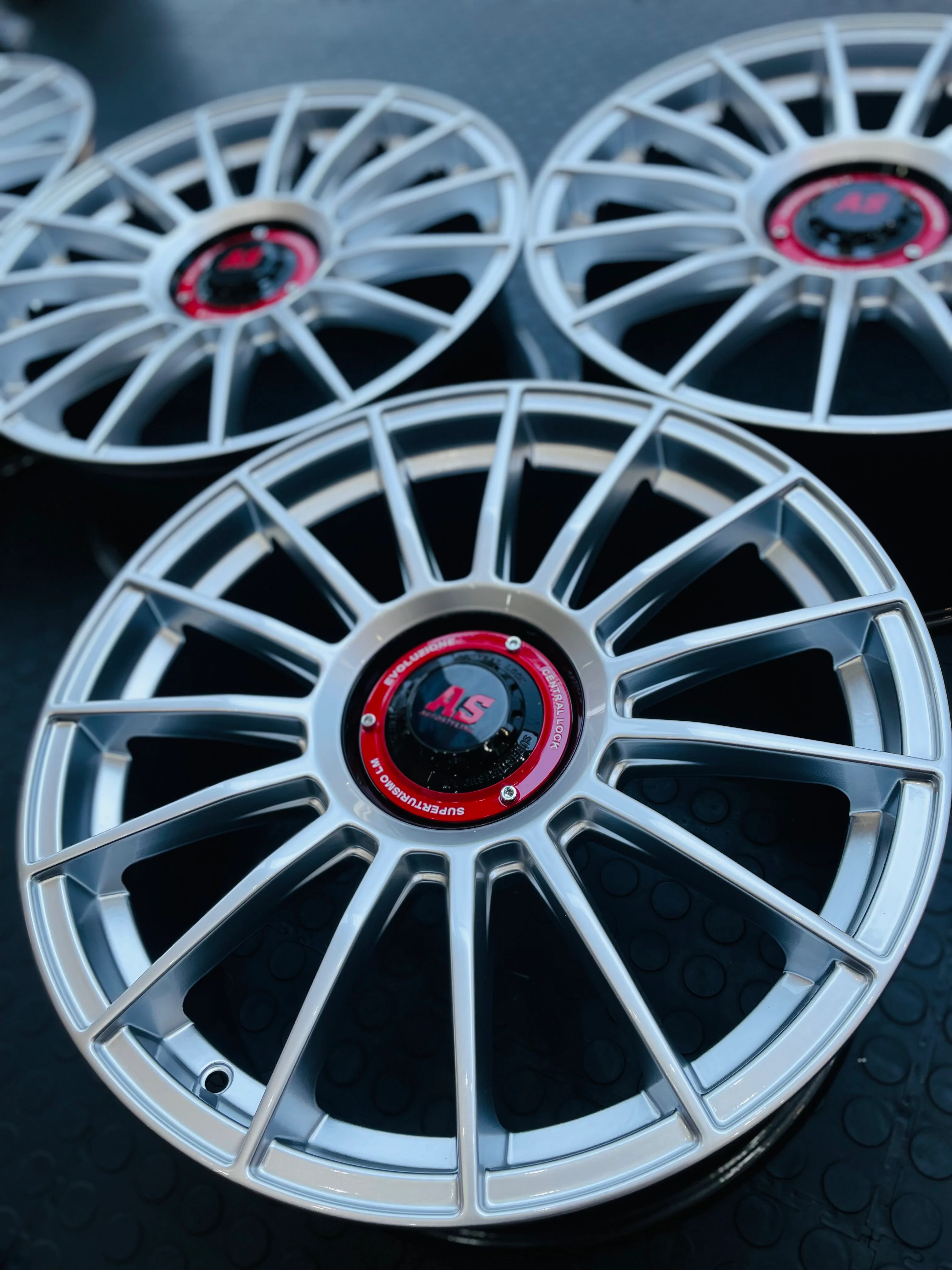 19” AS-SUPERTURISMO 5/112 & 5/100 multi pcd SILVER - Image 10