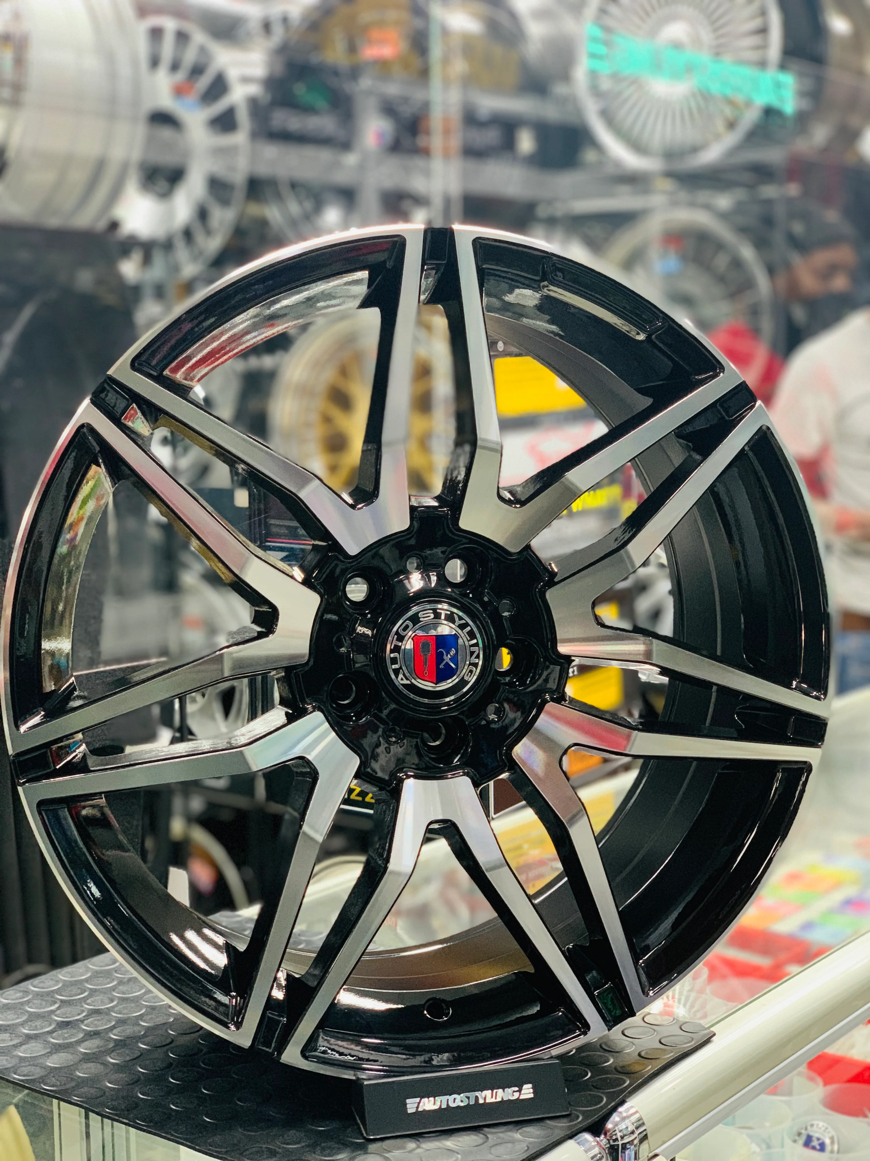 19” AS V300 5/112 EXTRA LOAD RANGE 790KG PER WHEEL - Image 12
