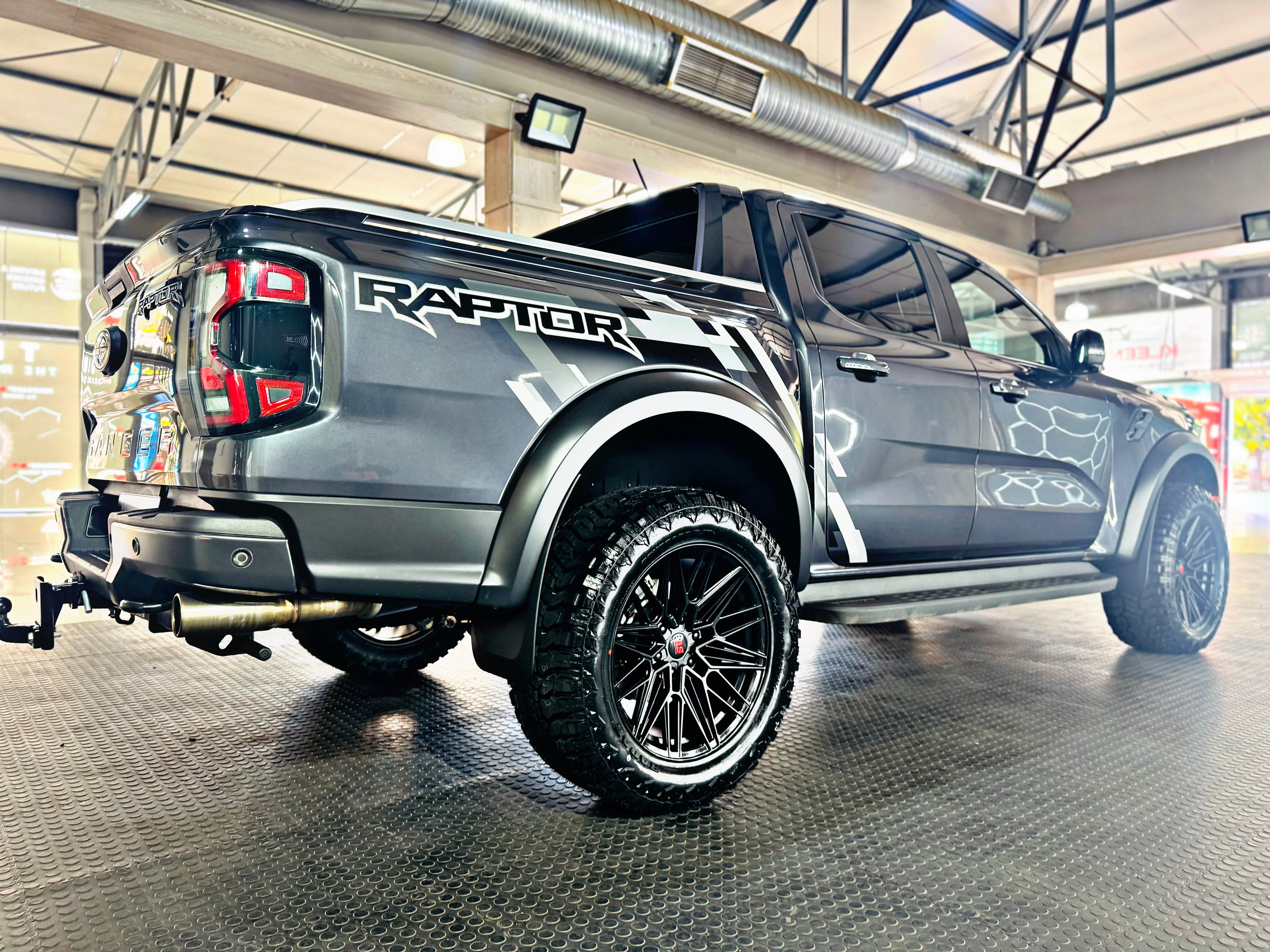 20” BT 250 BAKKIE RIMS 6/139 PCD - Image 3