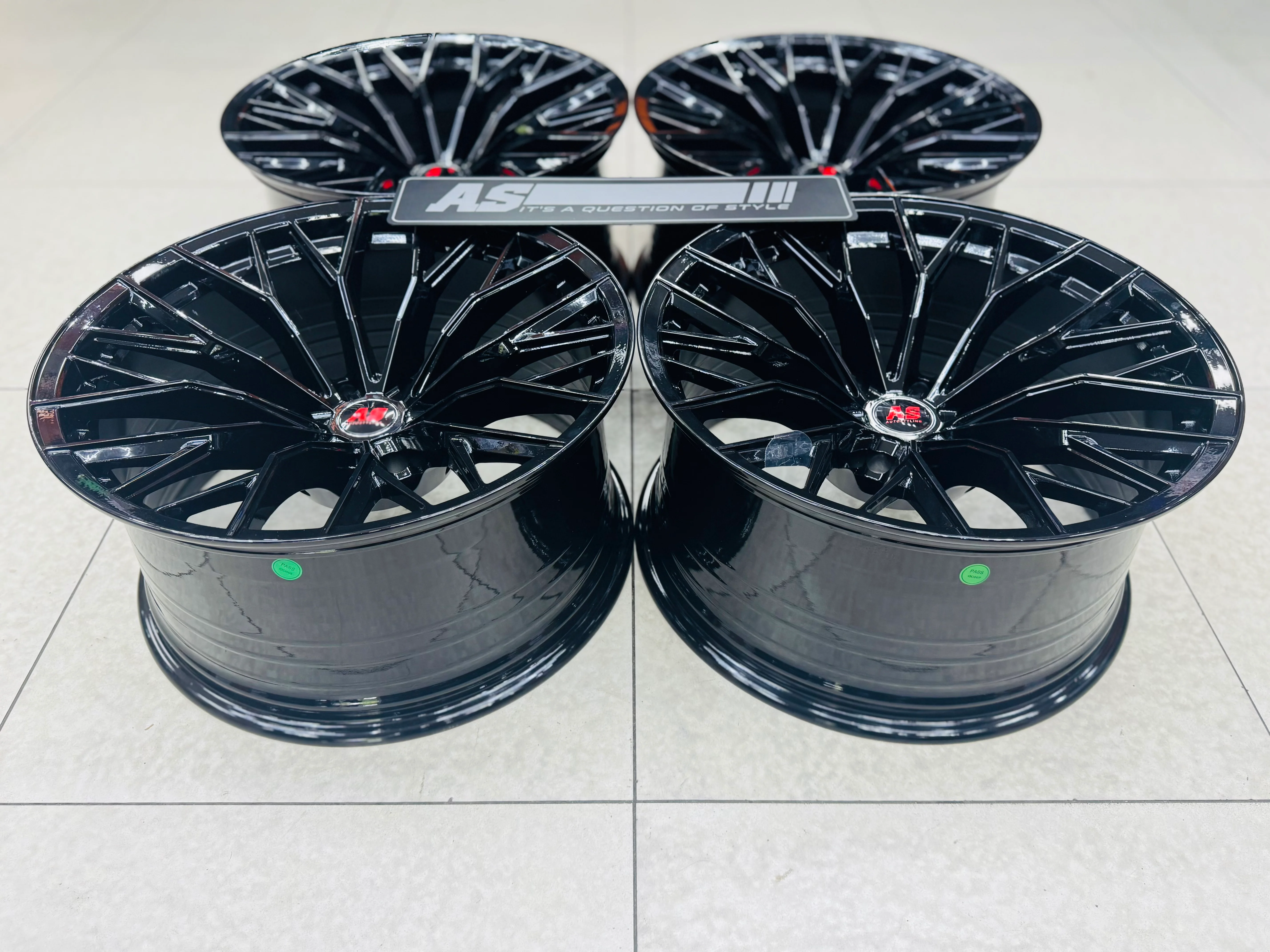 20” CONCAVO 06 GLOSS BLACK BAKKIE RIMS 6/139 PCD - Image 8