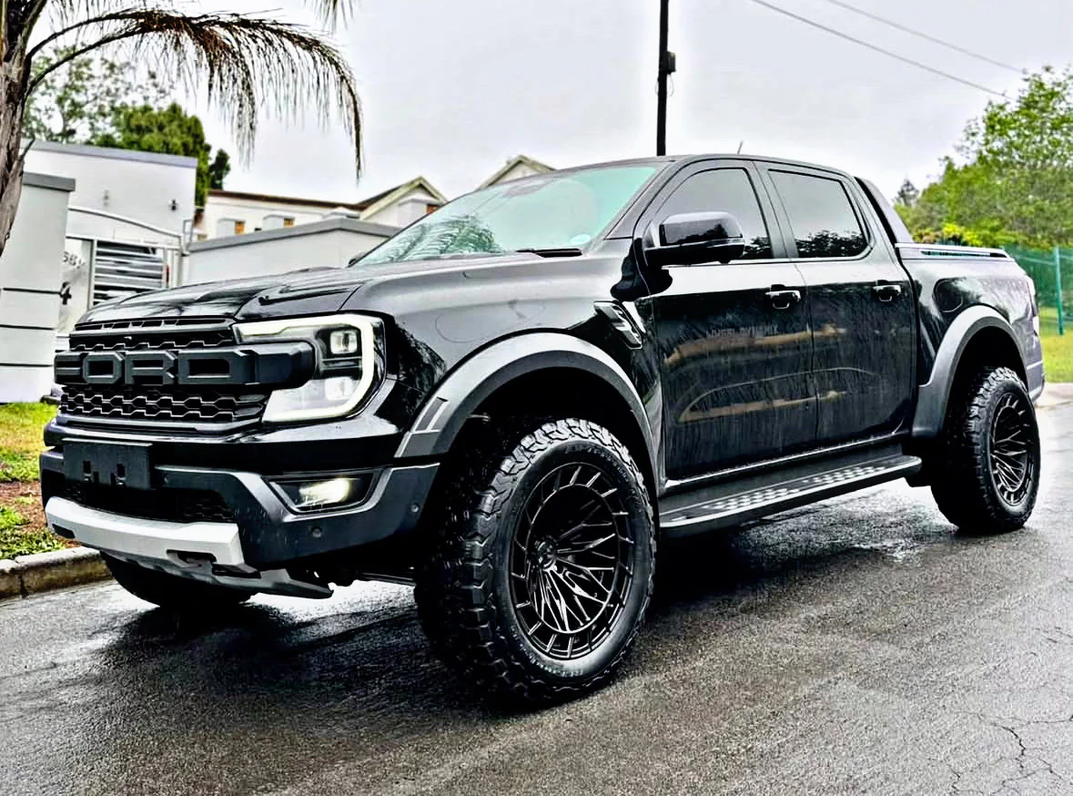 20” CONCAVO SERIES 319 MATT  BLACK BAKKIE RIMS 6/139 PCD - Image 2