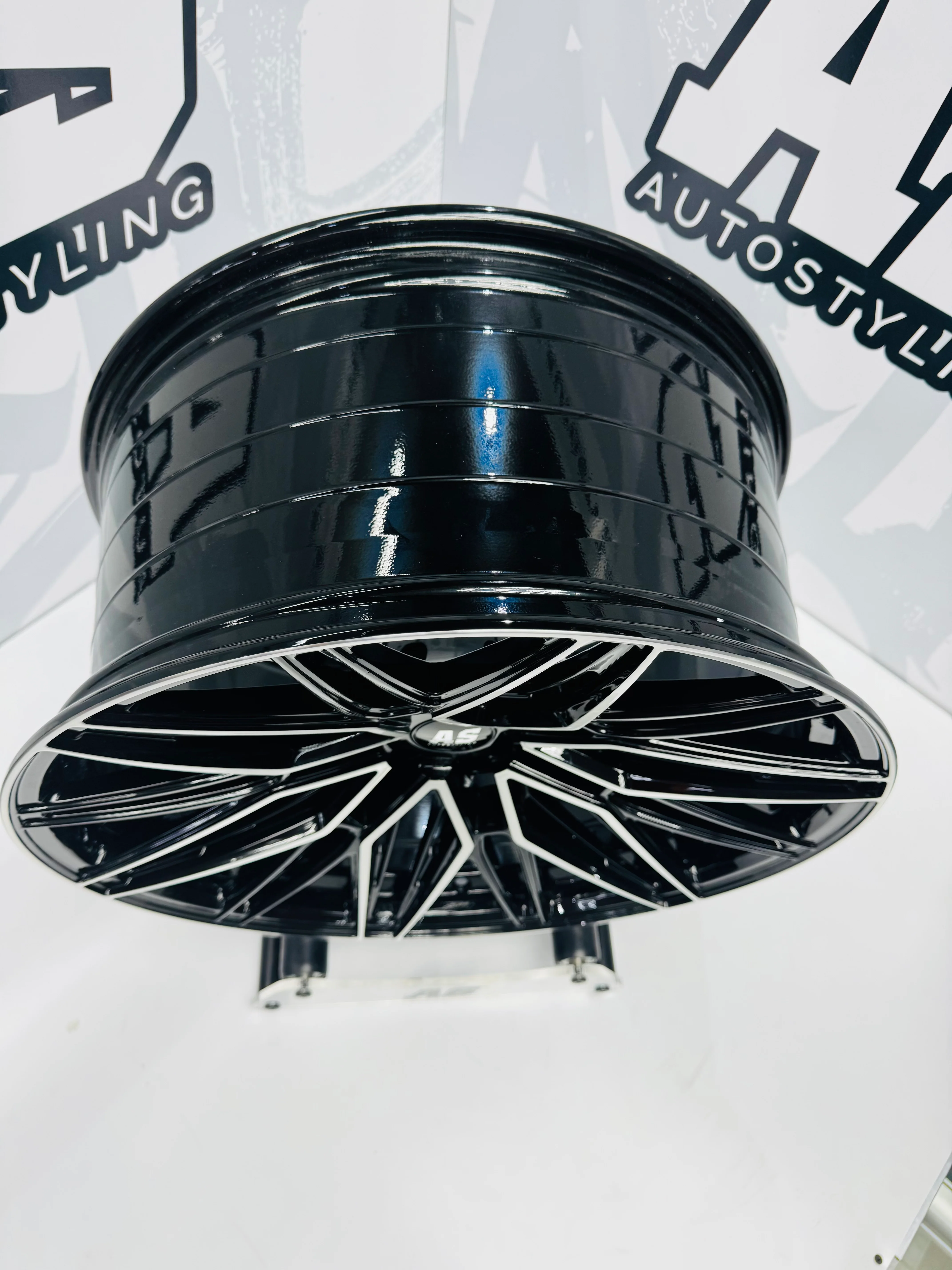20” CONCAVO SERIES 876  BLACK MACHINE FACE   BAKKIE RIMS 6/139 PCD - Image 10