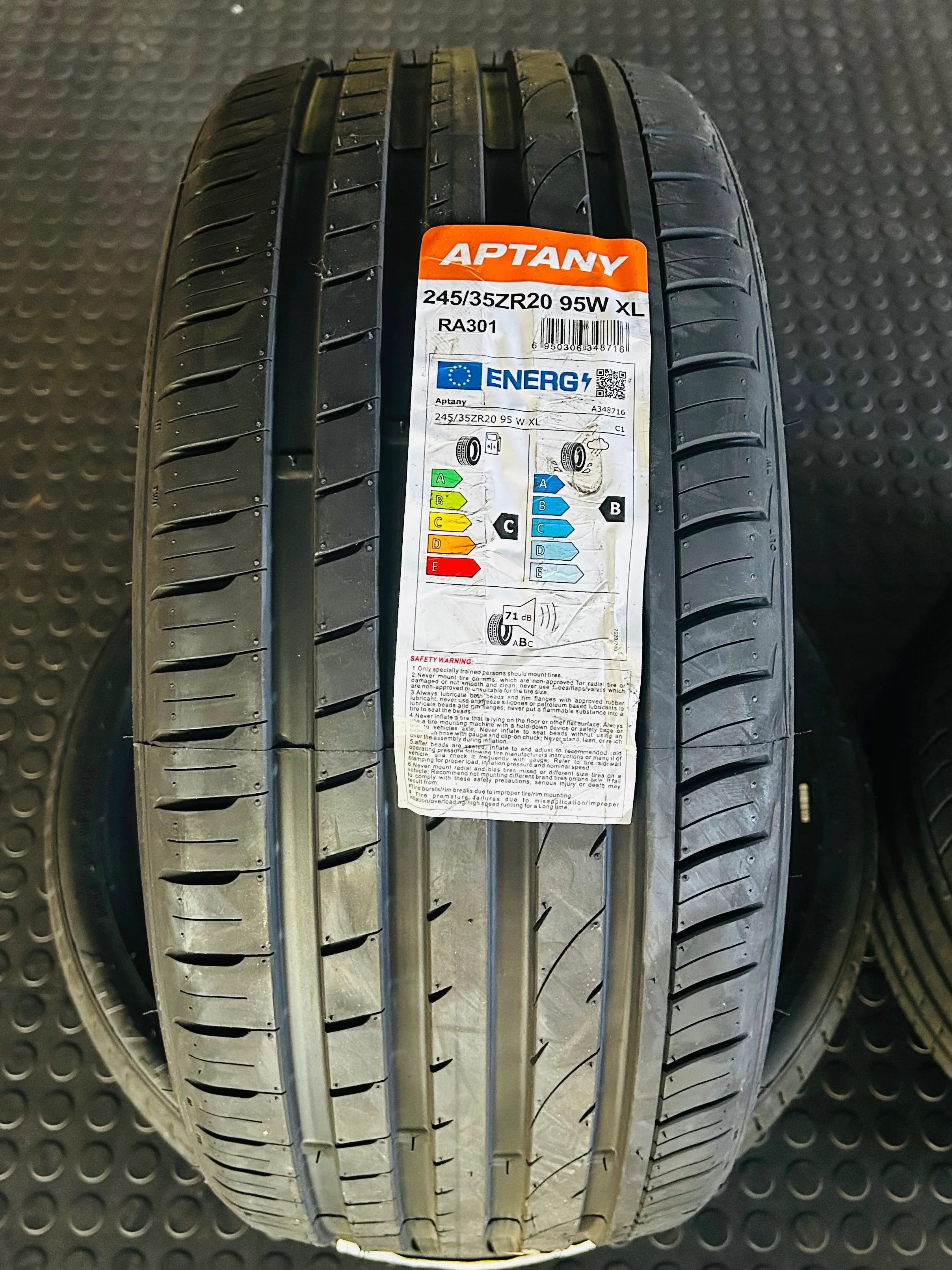 20” TYRE COMBO 2x 245/35/20 & 2x 275/ 30/20 combo APTANY - Image 4