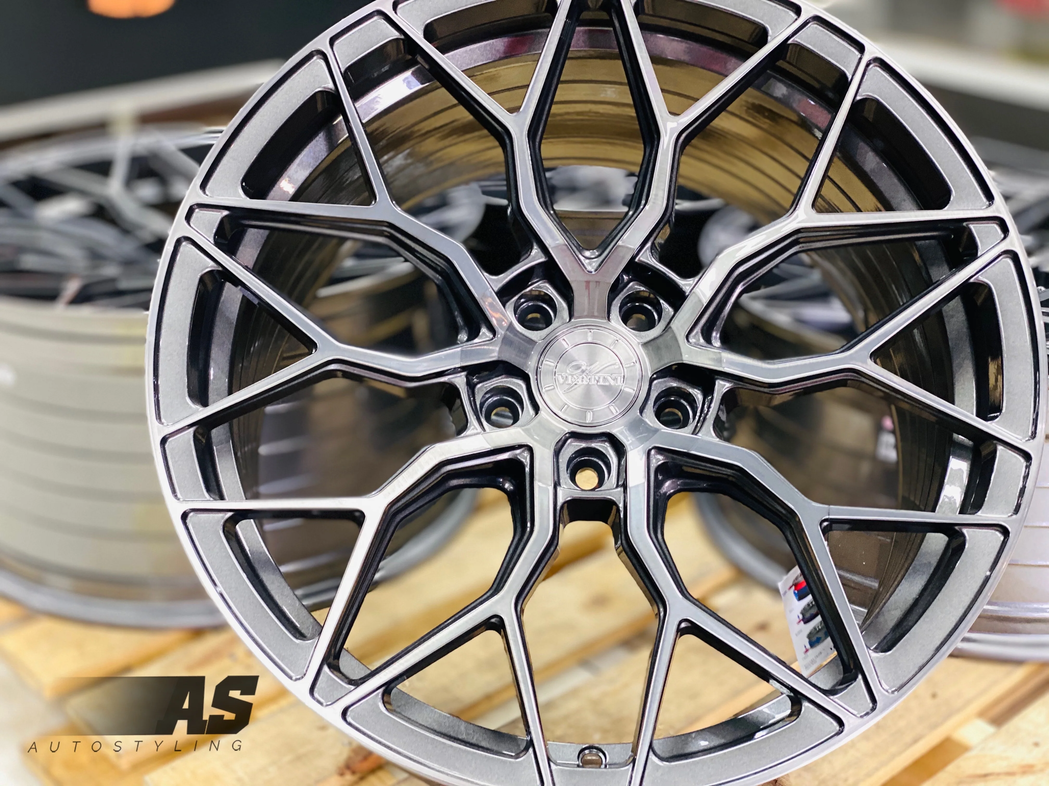 20” VERTINI 781 5x120 - Image 4