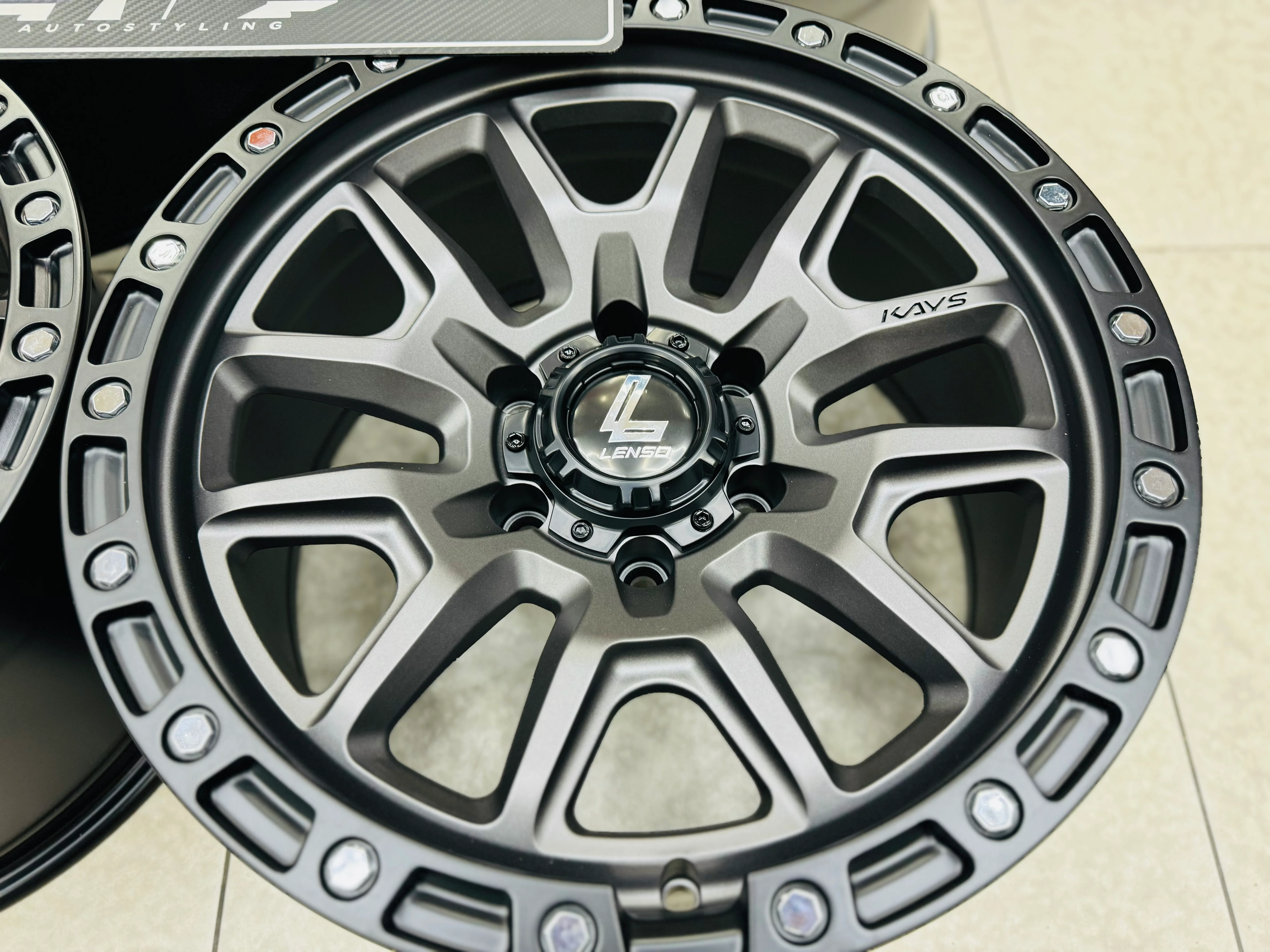 20” XPF8700 BAKKIE RIMS 6/114 PCD - Image 8