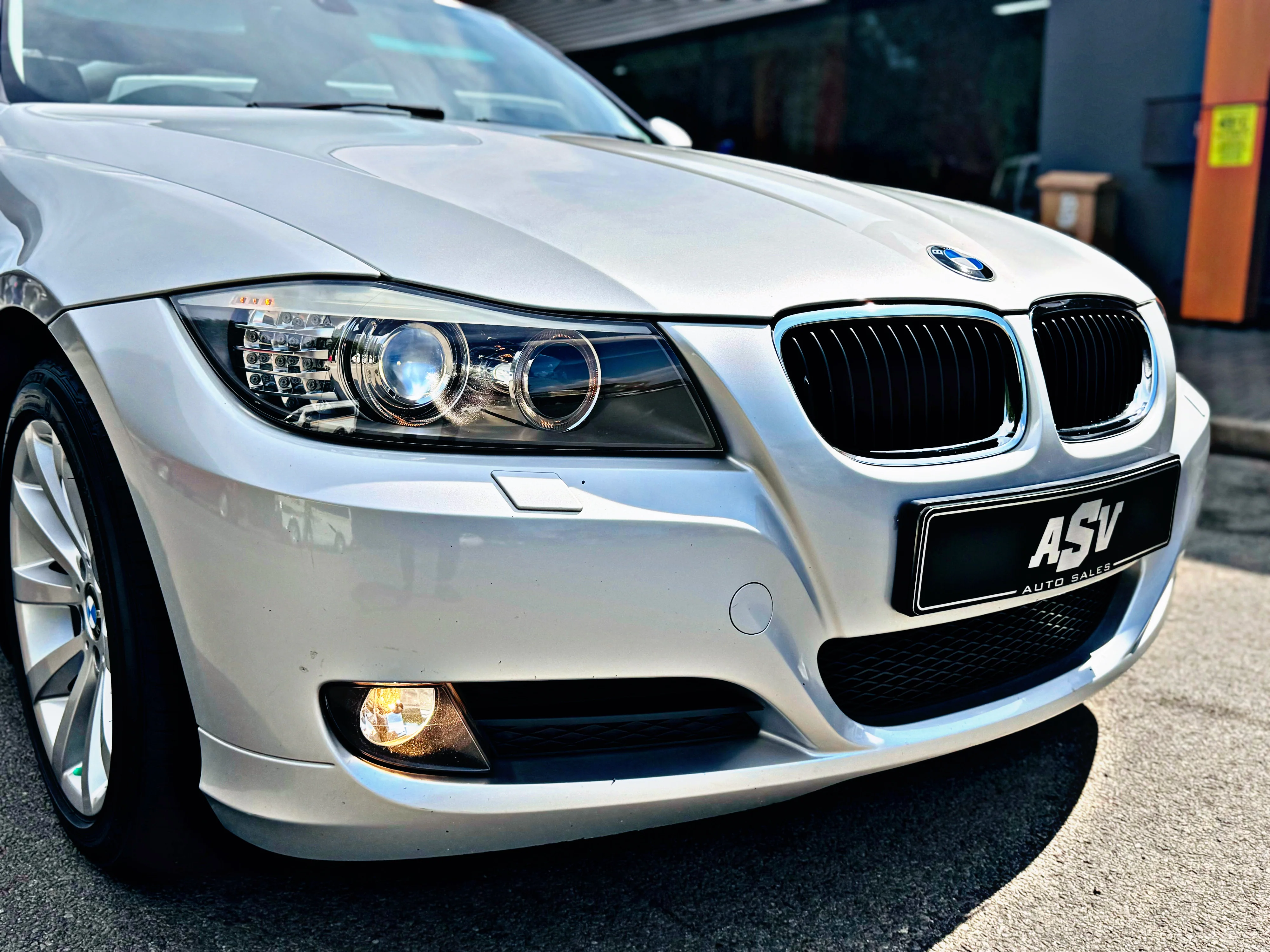 2010 E90 320D - Image 10