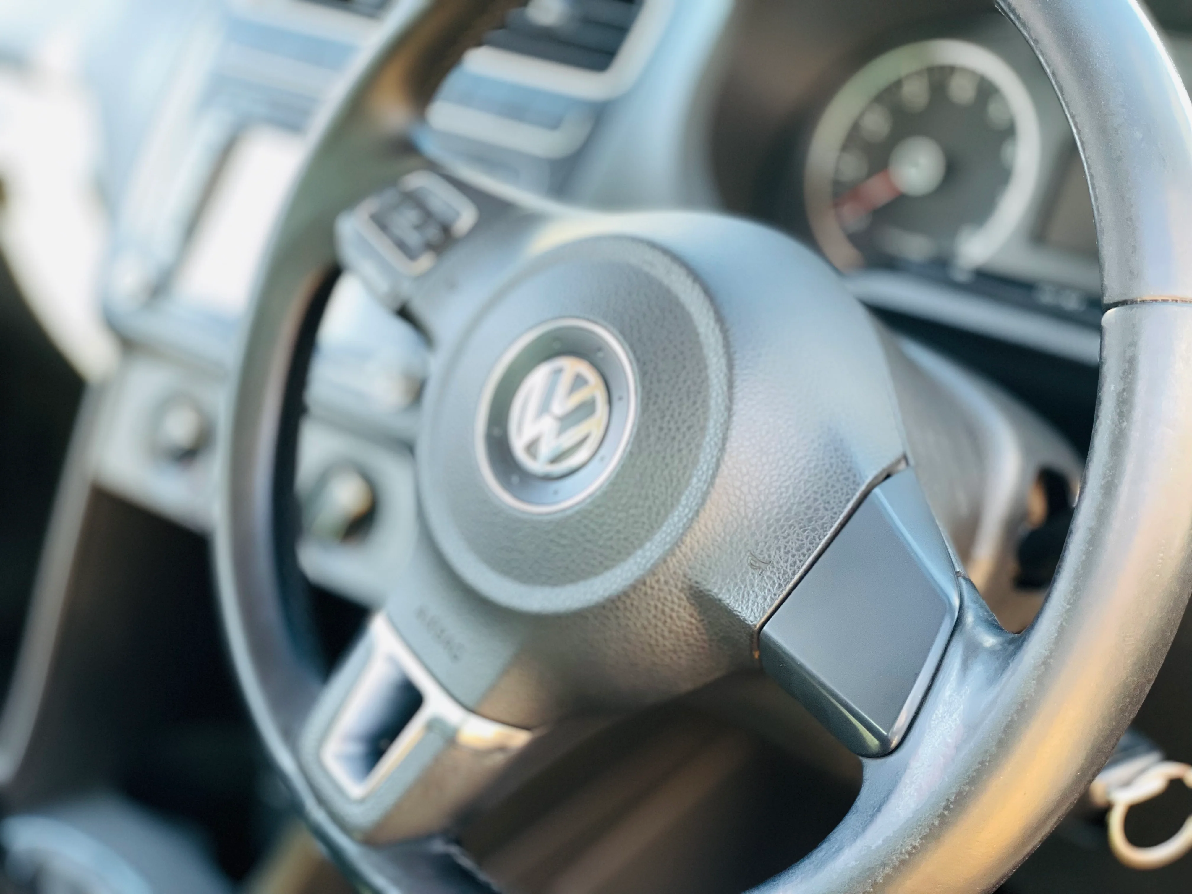 2010 POLO 1.6i ( FULLY LOADED WITH EXTRAS) - Image 8