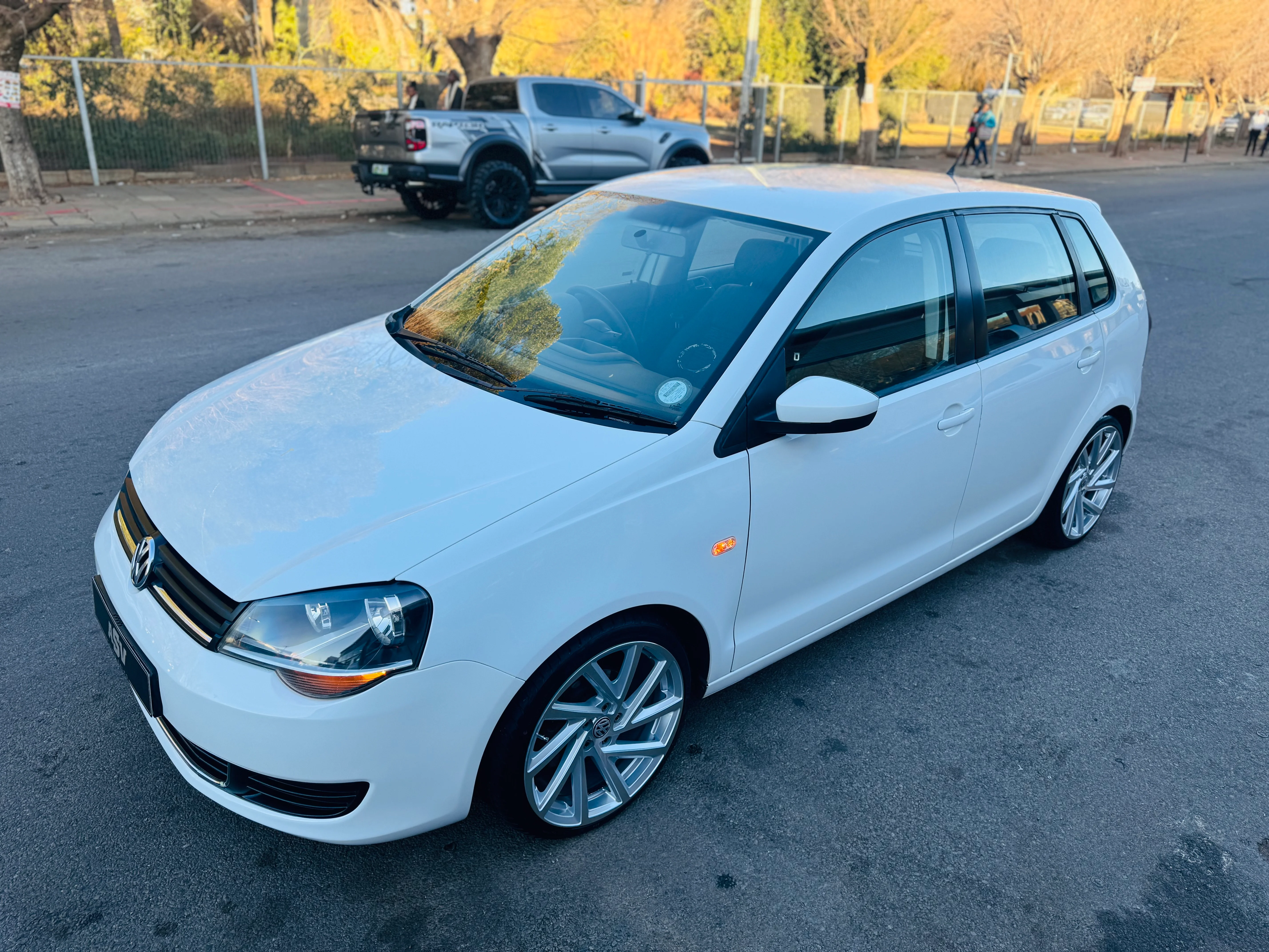 2015 POLO VIVO 1.4 TRENDLINE - Image 11