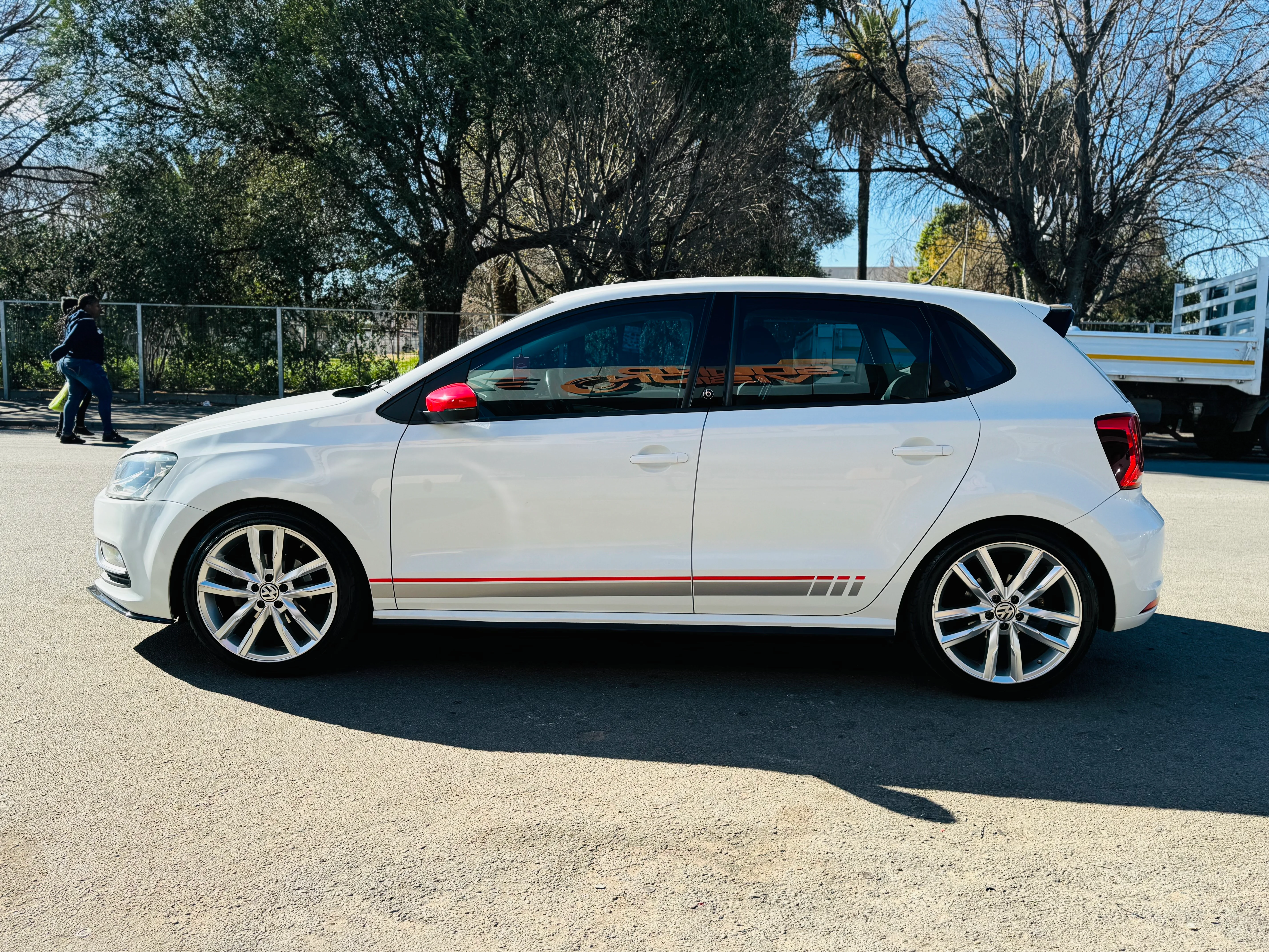 2016 POLO TSI BEATS EDITION - Image 64