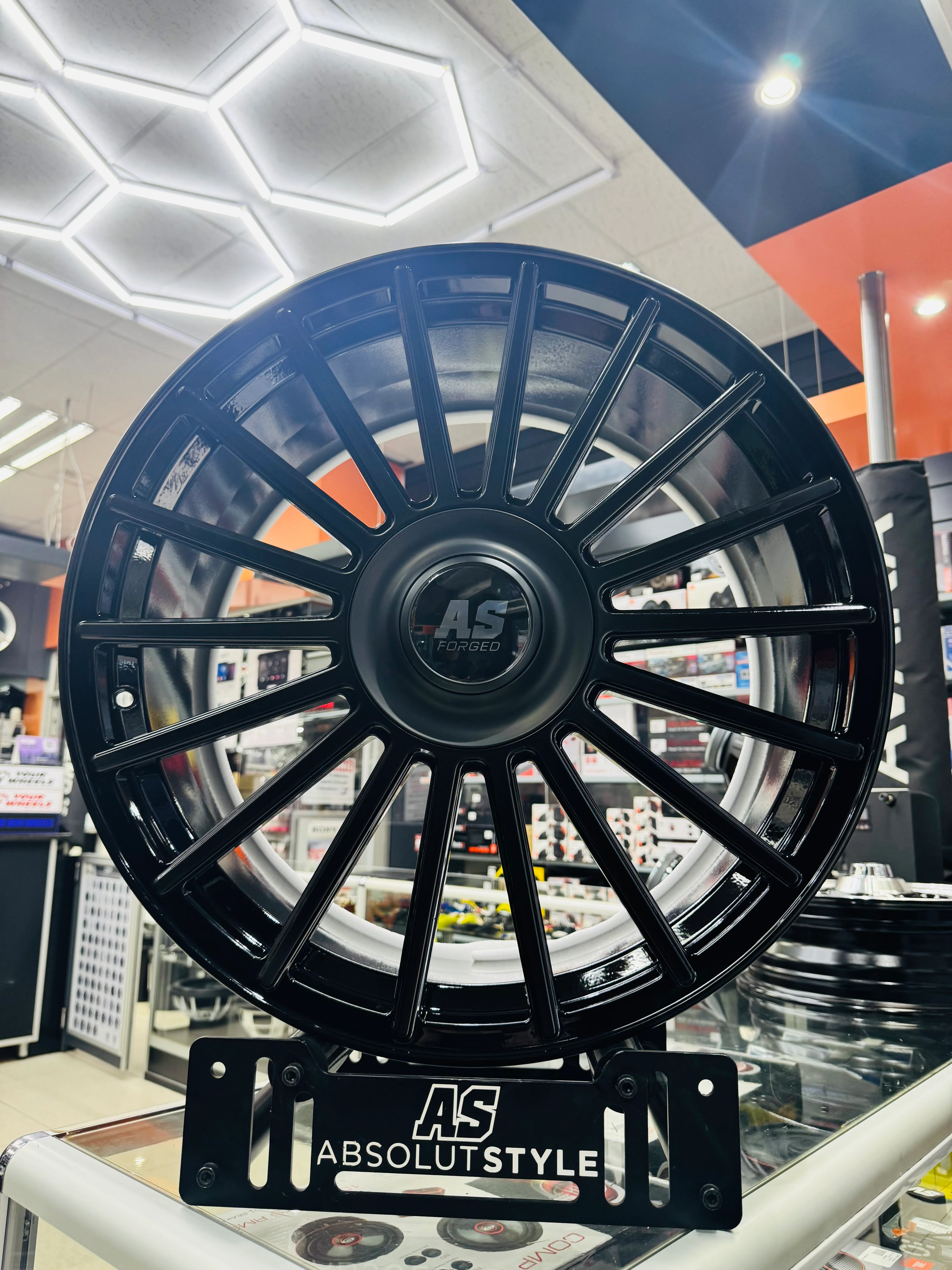22 ” AS FULLY FORGED 022 RANGER & AMAROK FITMENT RIMS 6/139 PCD FLOATING CAPS - Image 2