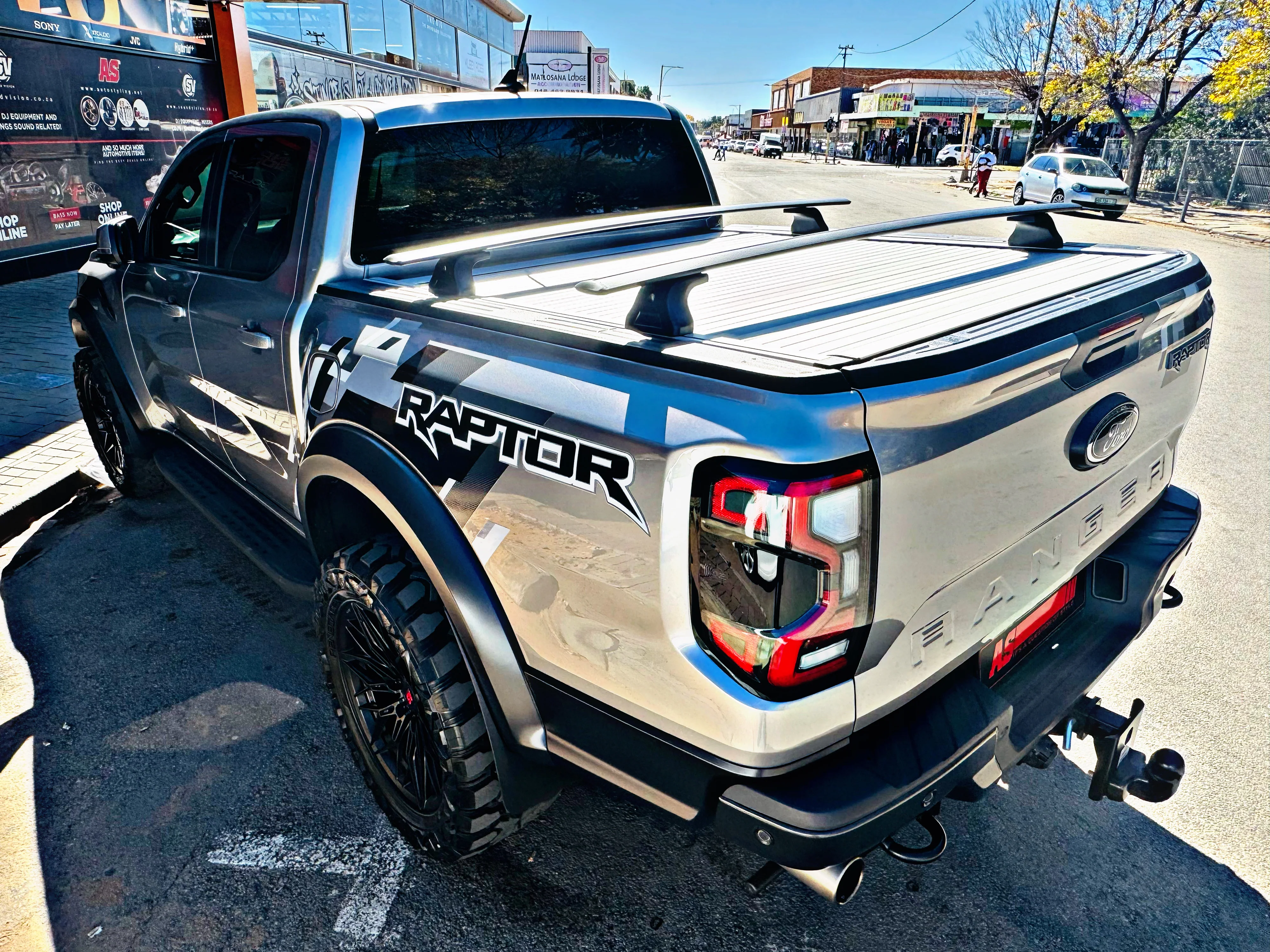 AR-Line cross BAR FOR MOST BAKKIES - Image 23