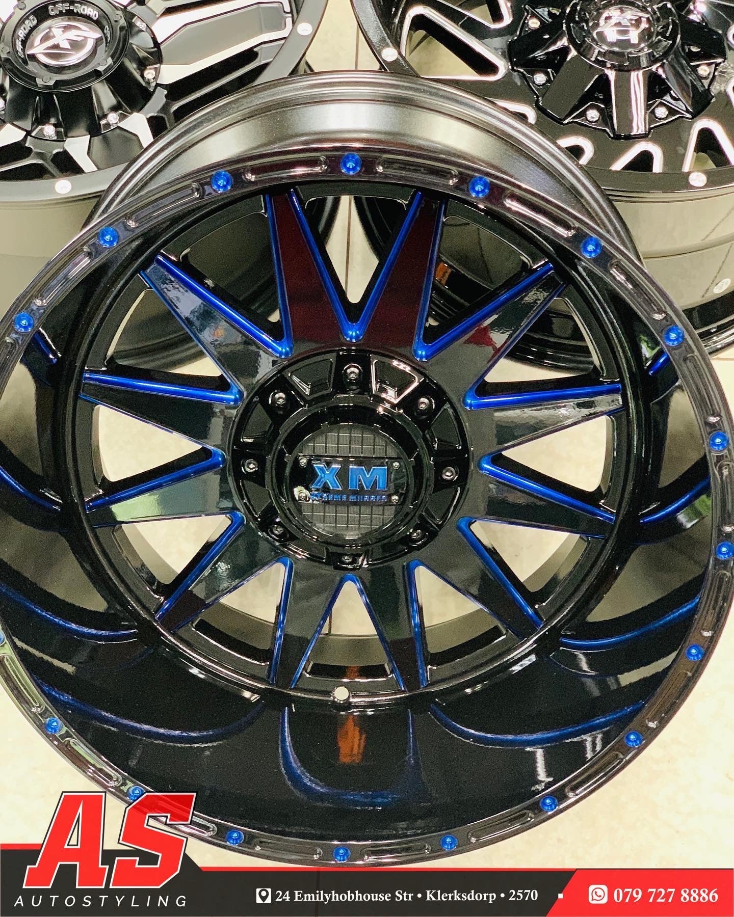 20” AS-XM312 20X12J GLOSS BLACK/ BLUE - Image 7