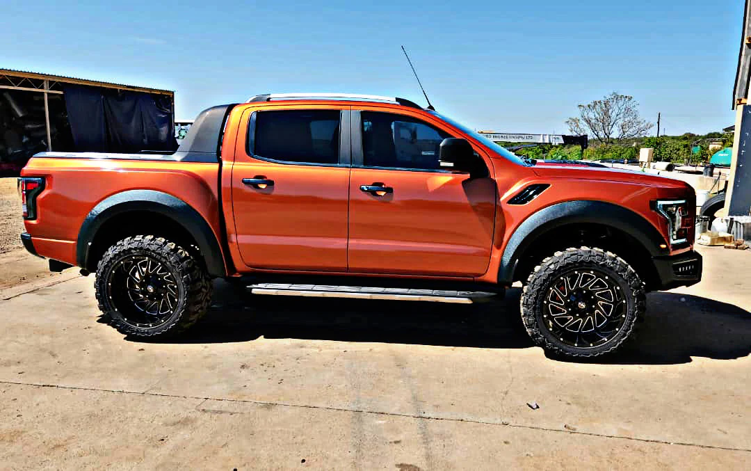 FORD RANGER T6 /T7 to F150 RAPTOR - Image 42