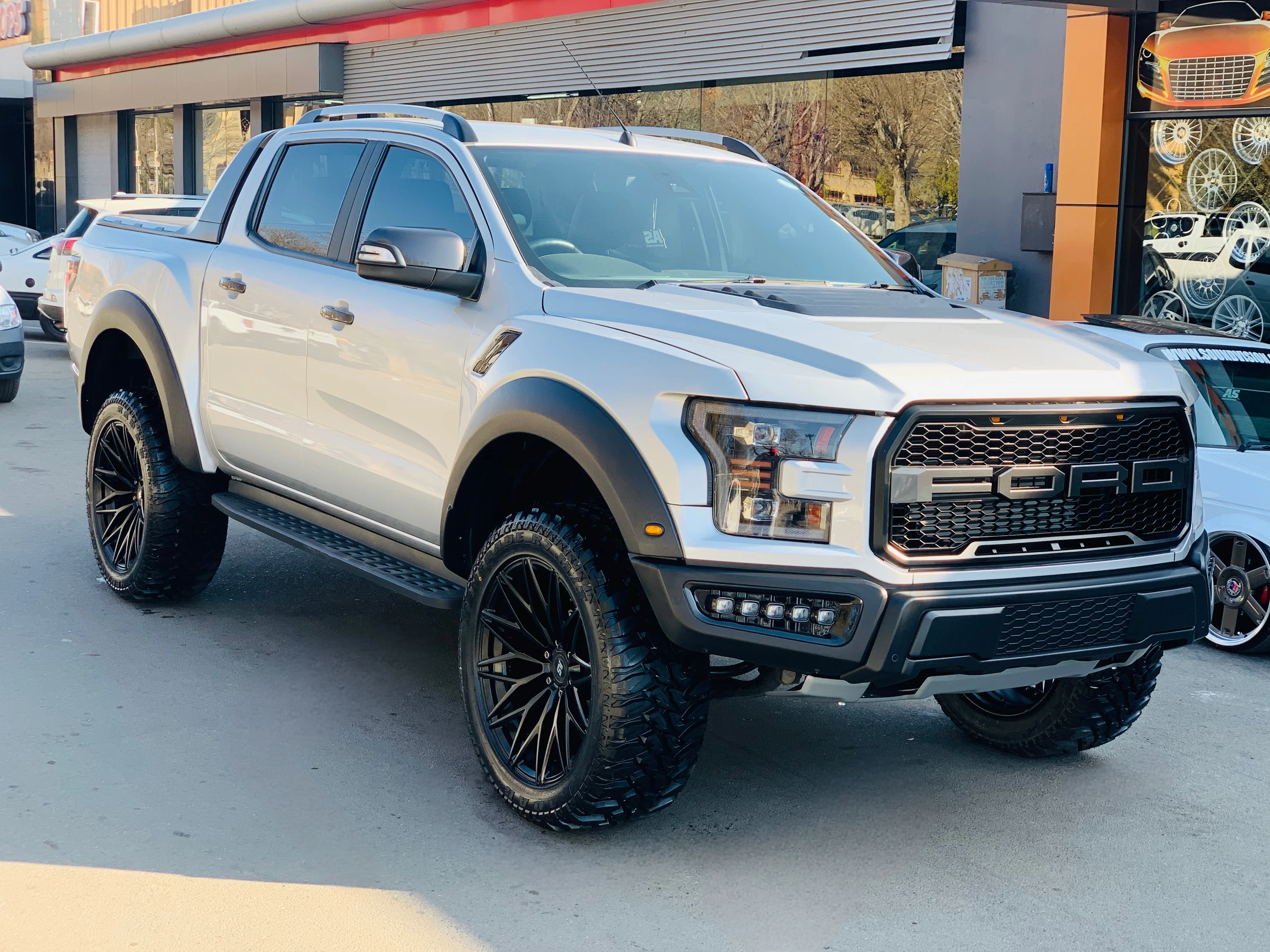 FORD RANGER T6 /T7 to F150 RAPTOR - Image 45