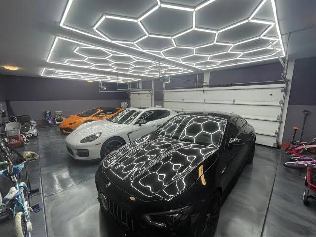 Autostyling Klerksdorp Hexagonal Grid Light Aluminium Ceiling Light LED Ceiling Lamp With Bulb (White) 2.4m x4.8m WHOLESALE PRICE DIRECT TO PUBLIC ! - Image 19