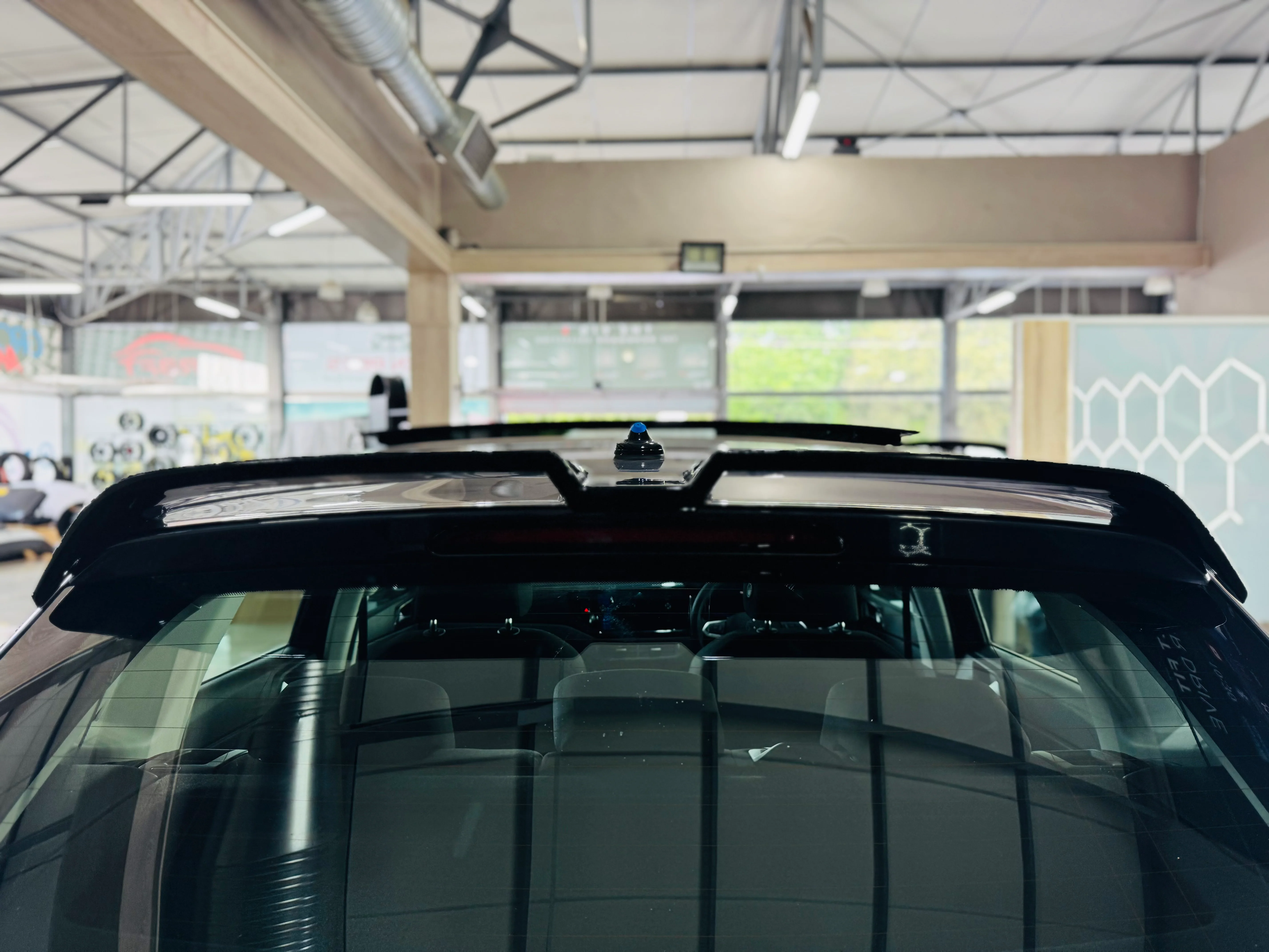 Polo 8 OET ROOF SPOILER - Image 5