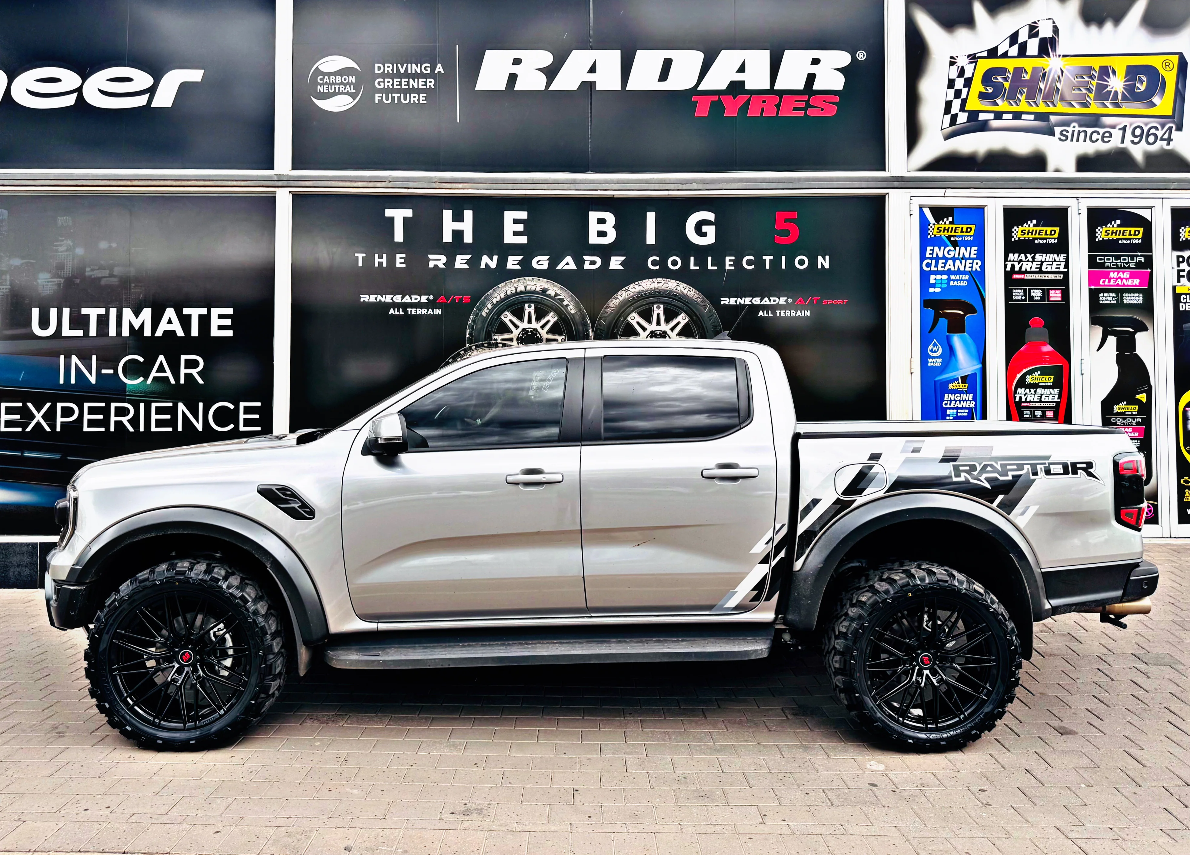 RADAR RENEGADE-X MUD TERRAIN 33”x12.5 R22 - Image 22