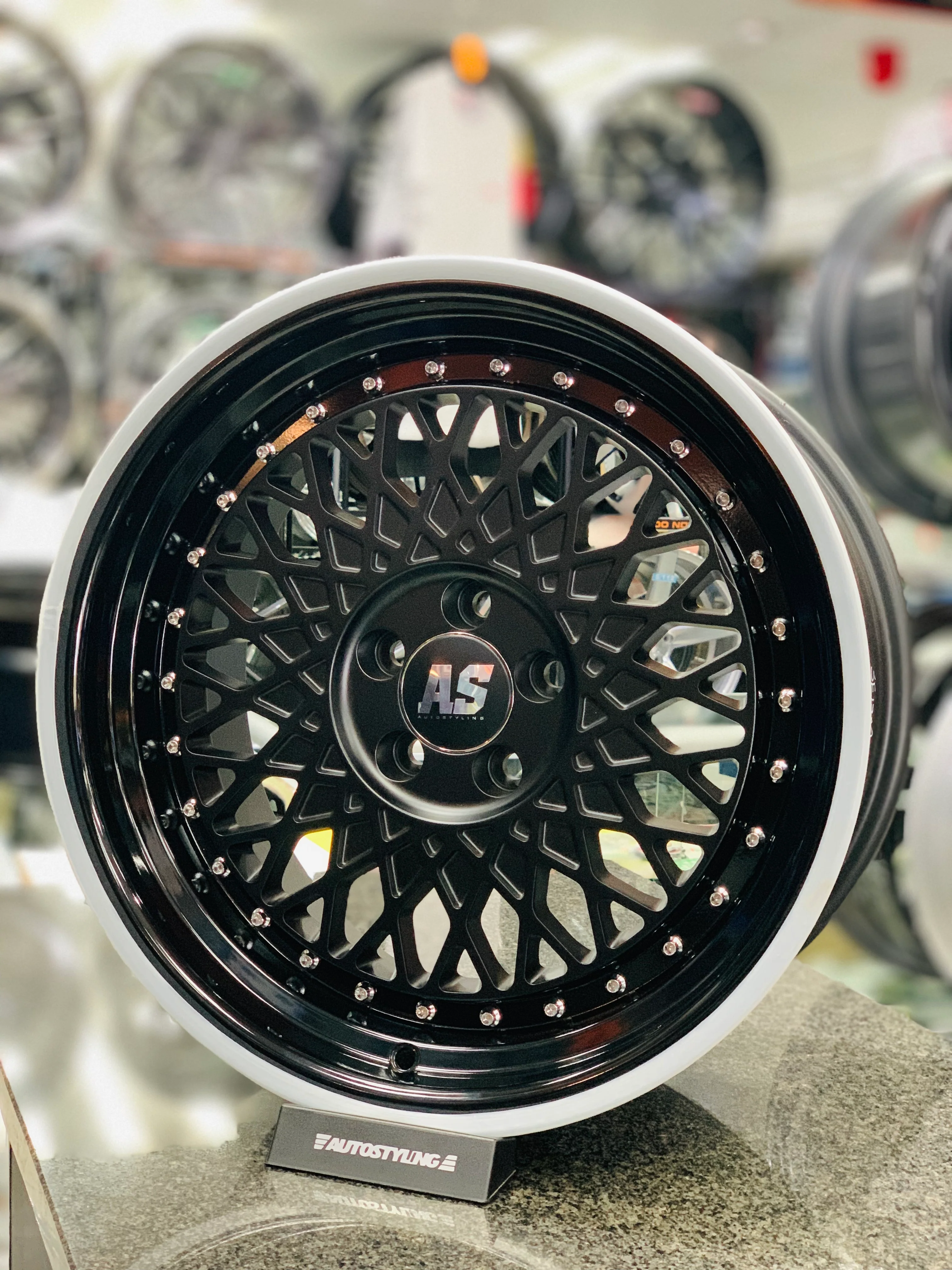RIM LIP COVERS - Image 74
