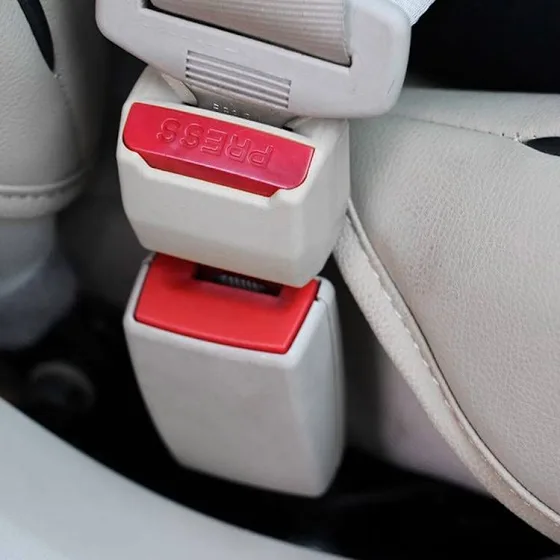 SEAT BELT FOOLER CLIPS MALE / FEMALE - Image 3