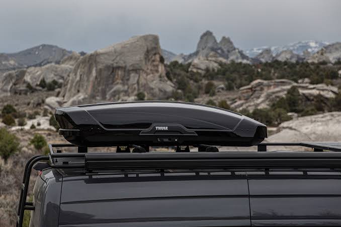 THULE ROOF BOX - Image 25