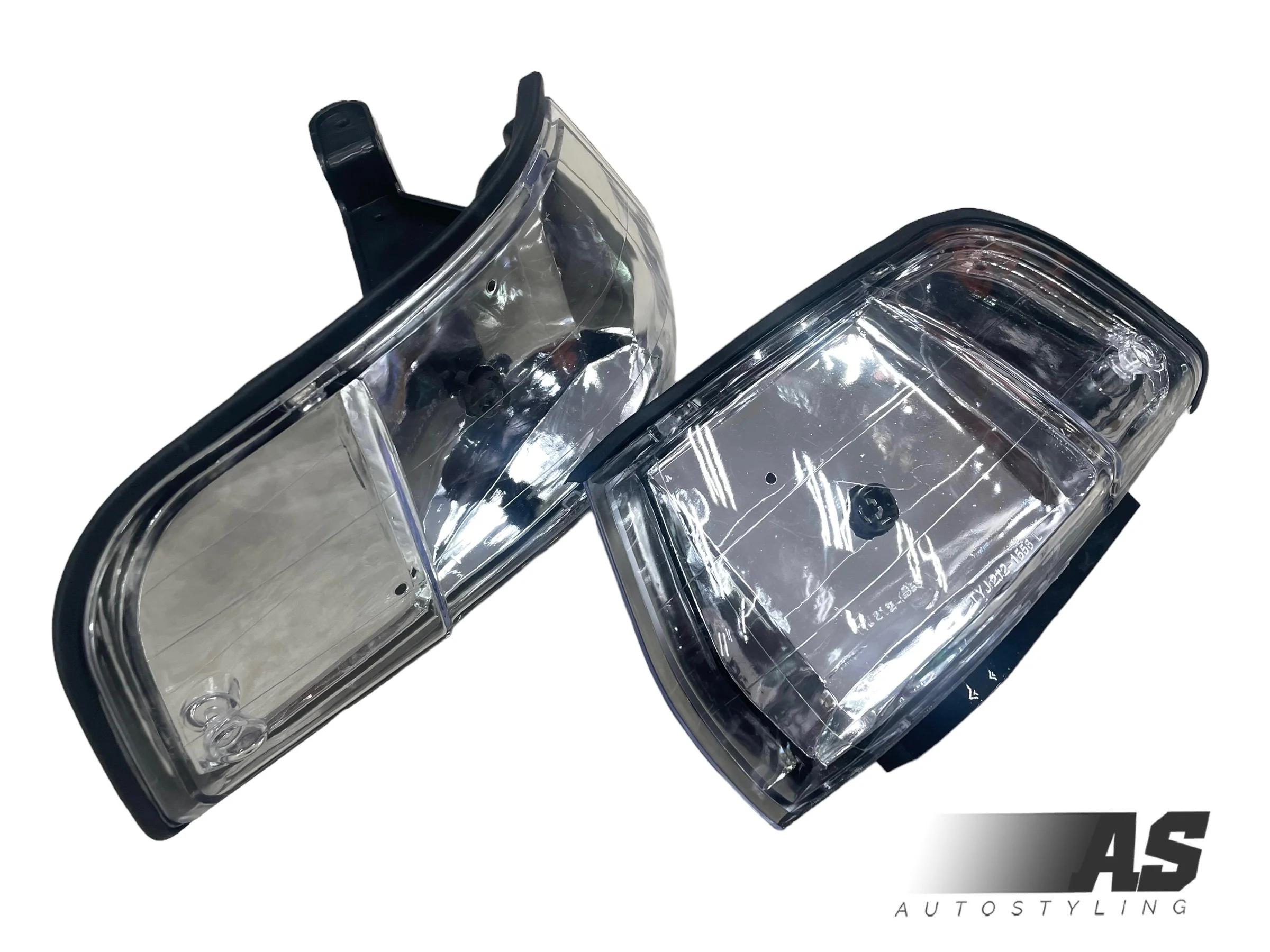 Toyota corolla Crystal corner lamps sold in pair - Image 3