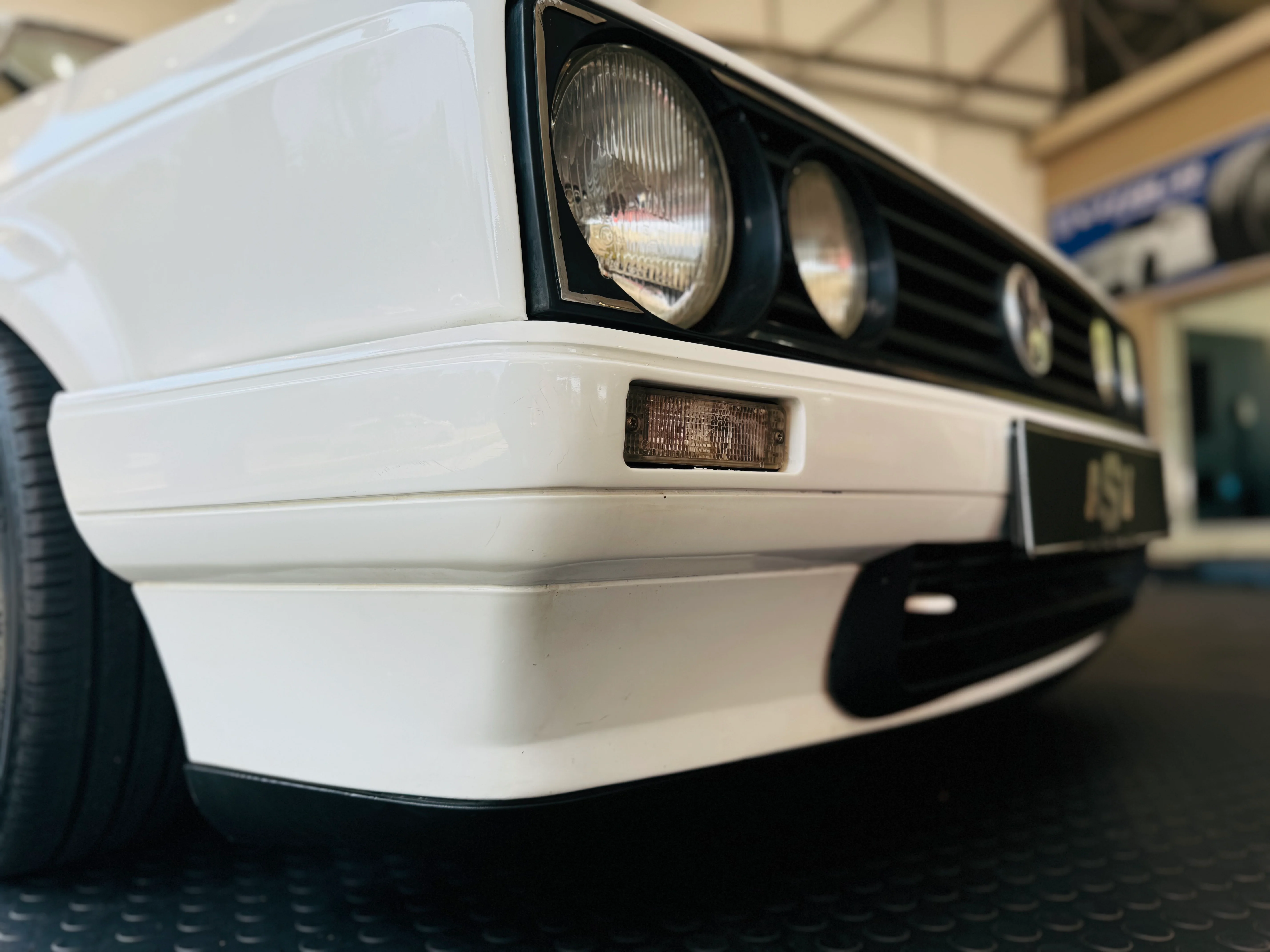 VW  ASV 2PCE PLASTIC FRONT SPOILER - Image 8