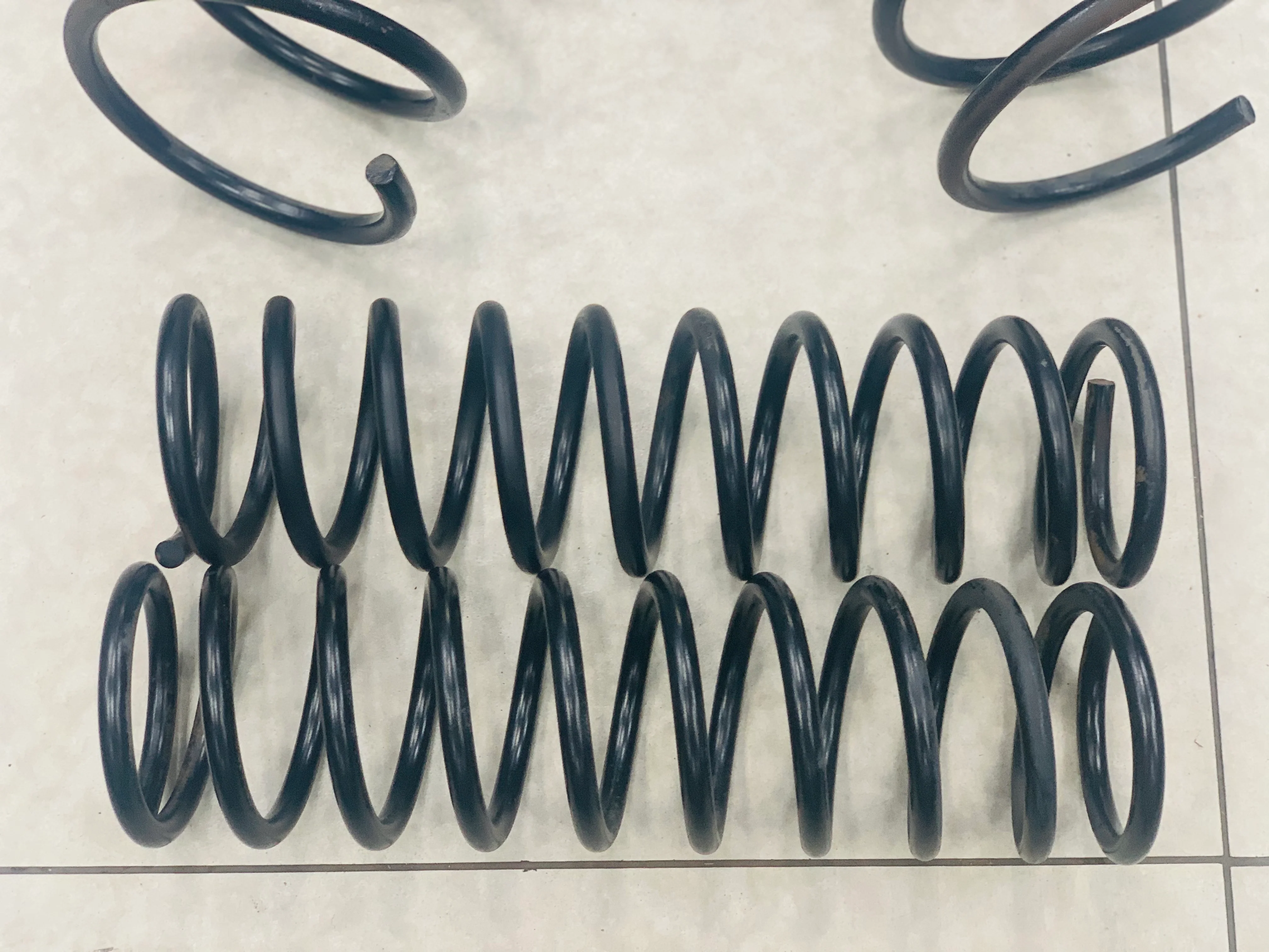 VW MK1 OEM USED SPRINGS - Image 3