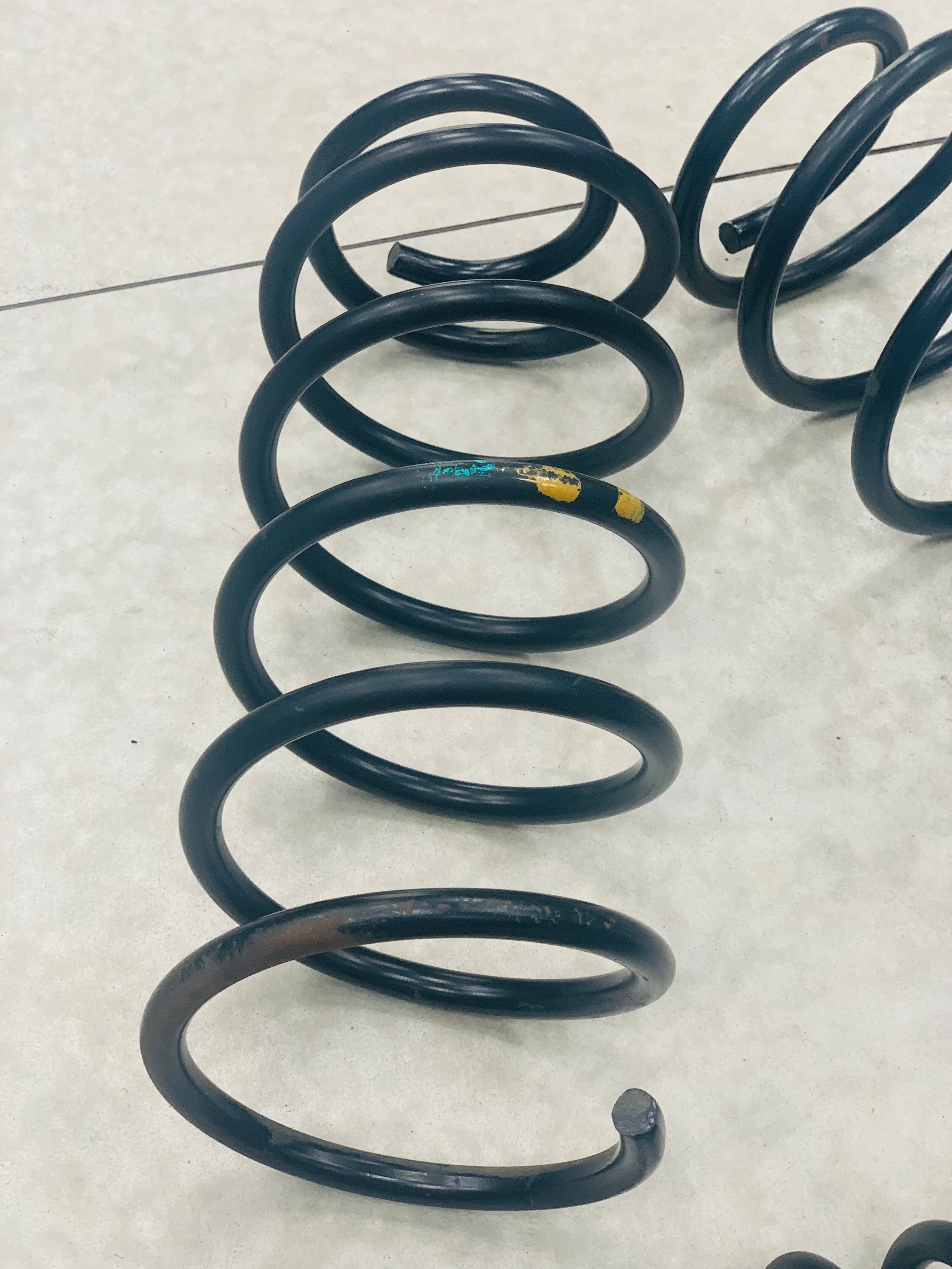 VW MK1 OEM USED SPRINGS - Image 5